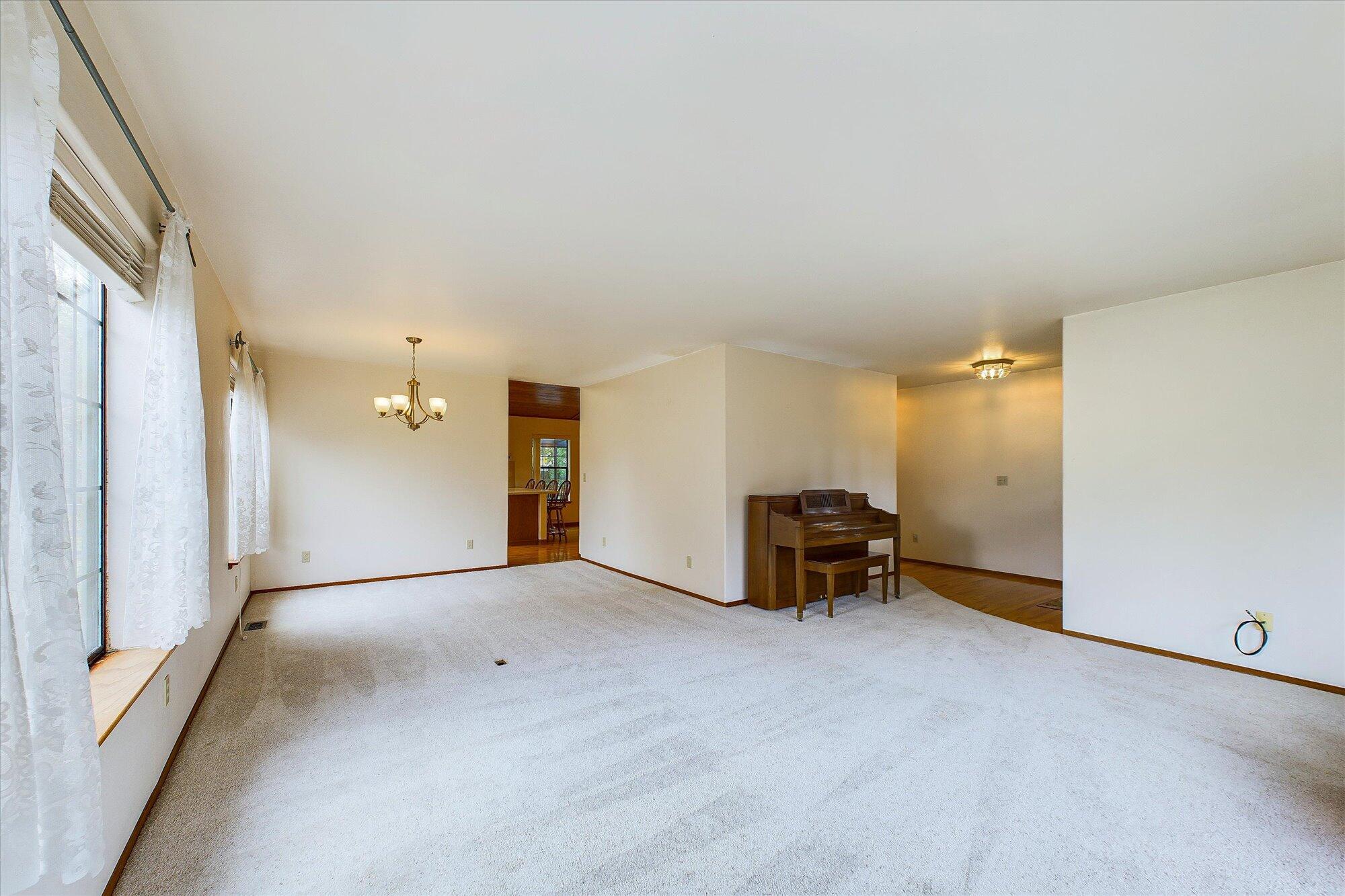 1884 Bartow Road, McKinleyville