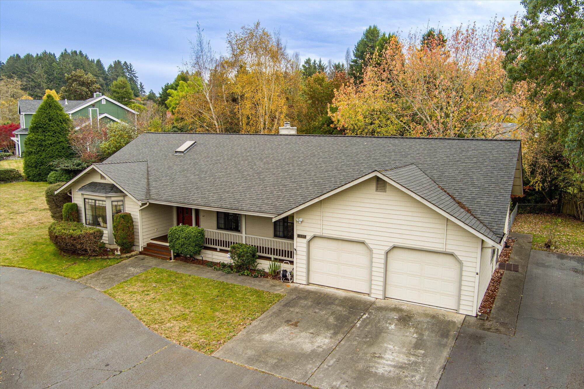 1884 Bartow Road, McKinleyville