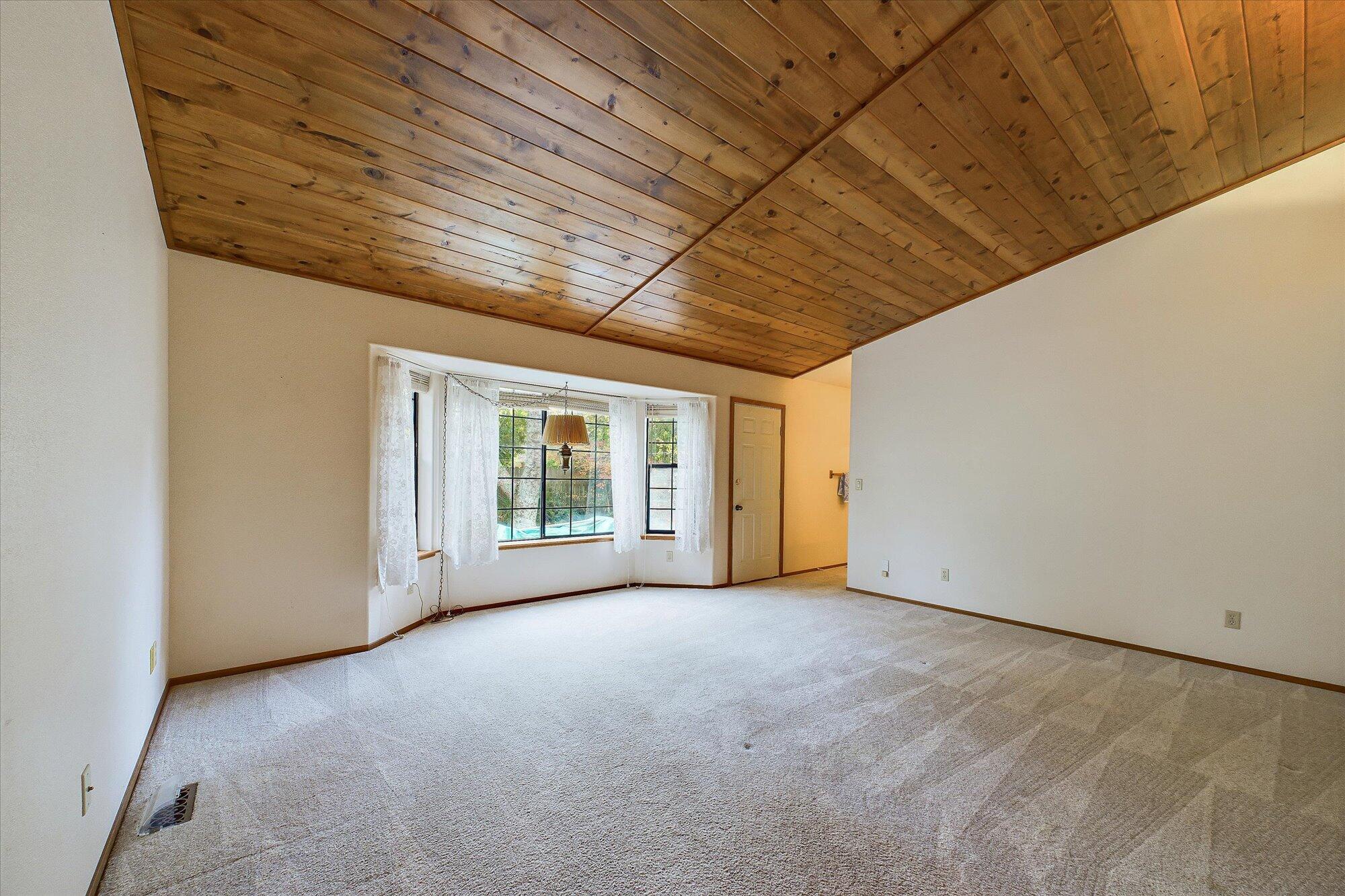 1884 Bartow Road, McKinleyville