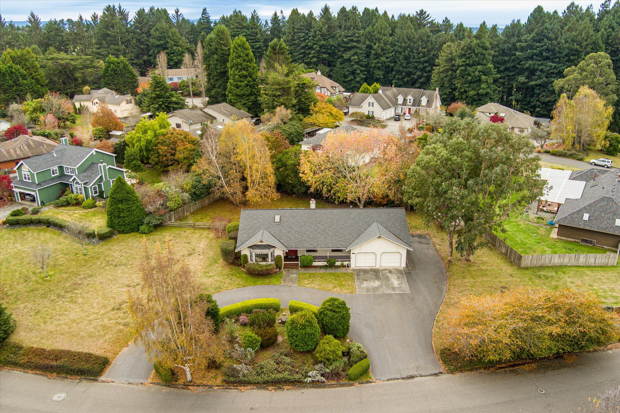 1884 Bartow Road, McKinleyville