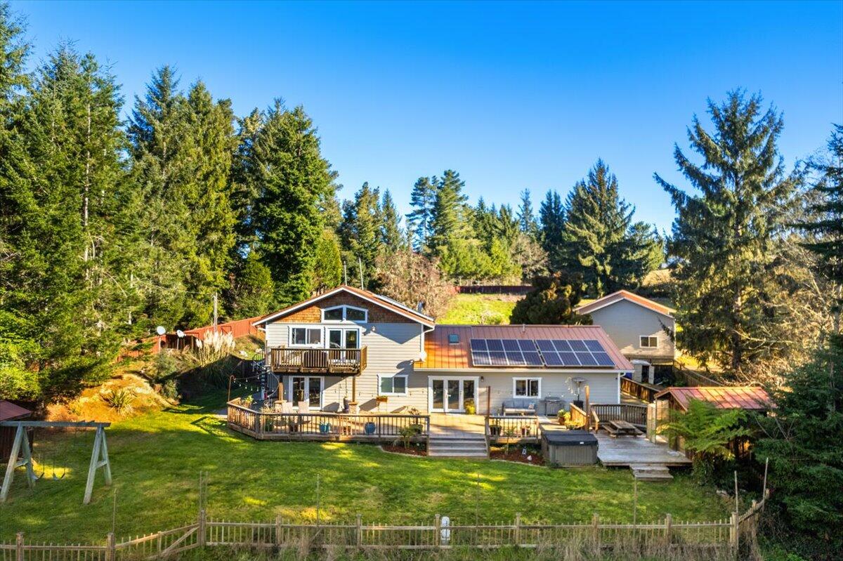 1636 Tompkins Hill Road