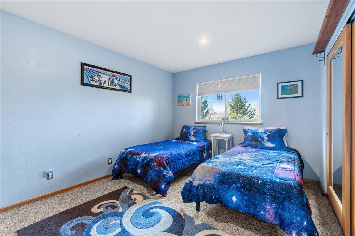 1636 Tompkins Hill Road