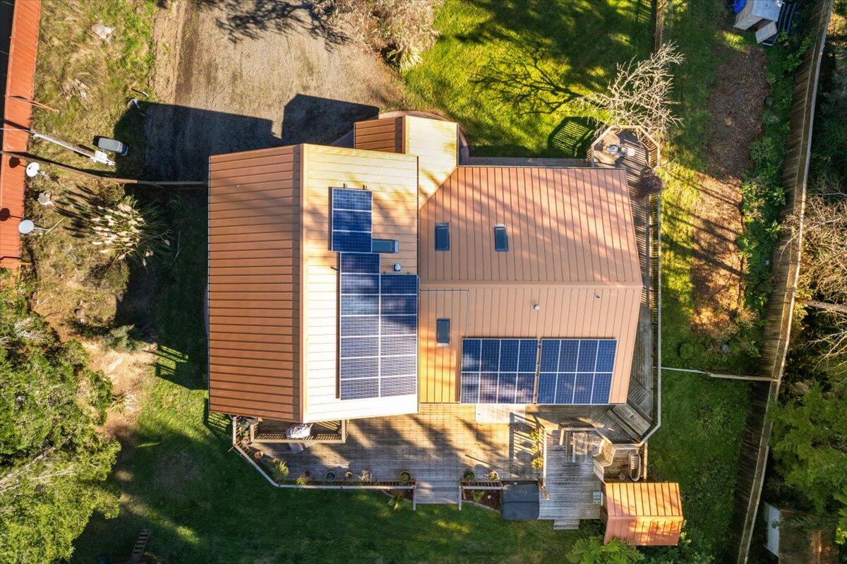 1636 Tompkins Hill Road