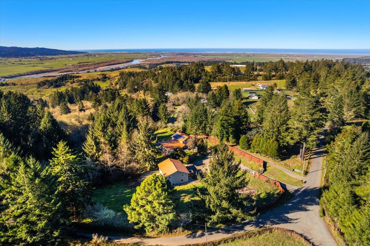 1636 Tompkins Hill Road