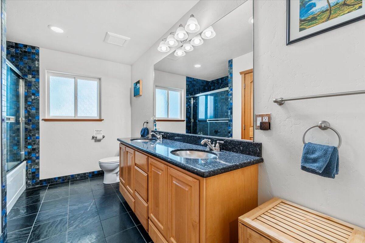 1636 Tompkins Hill Road