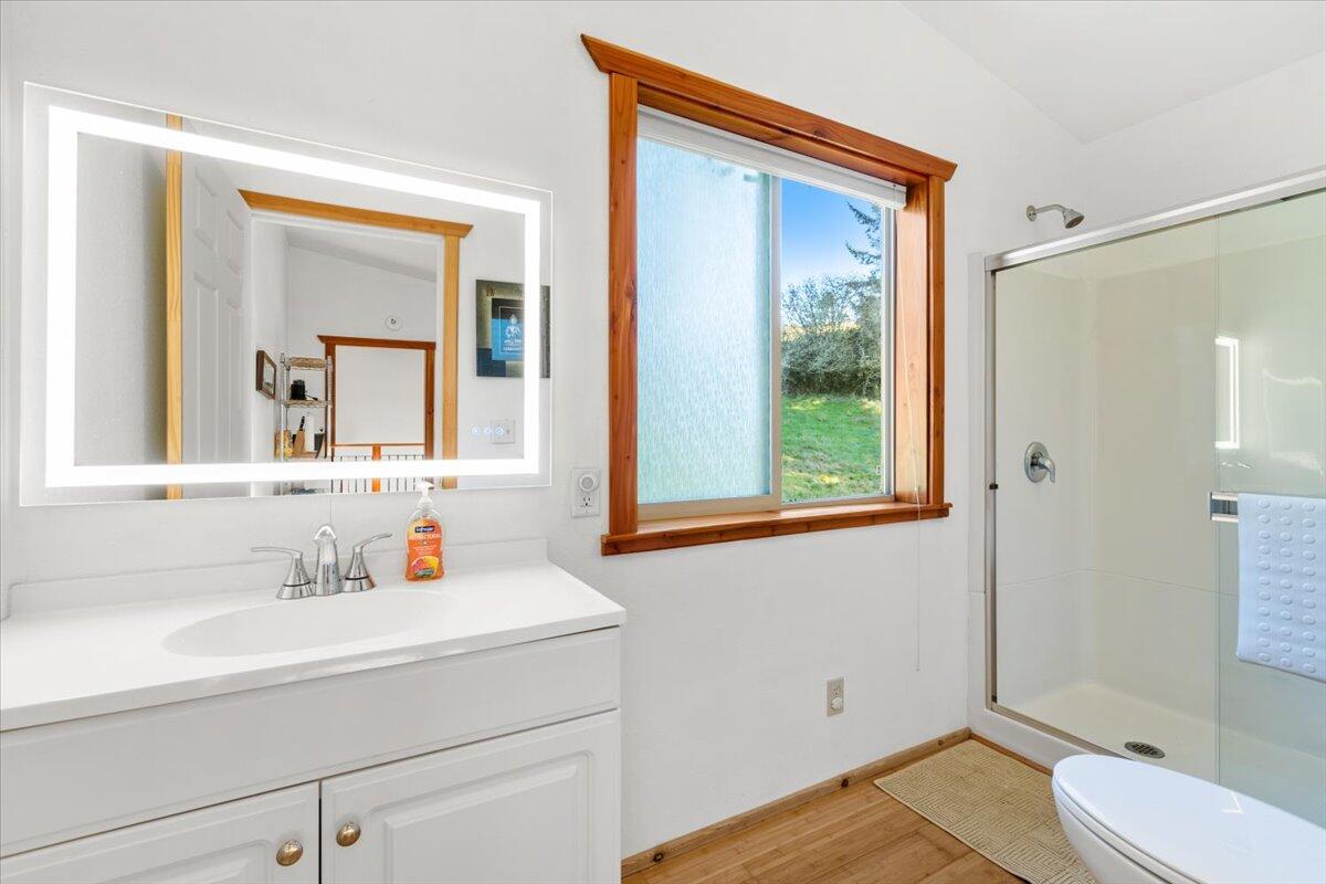 1636 Tompkins Hill Road