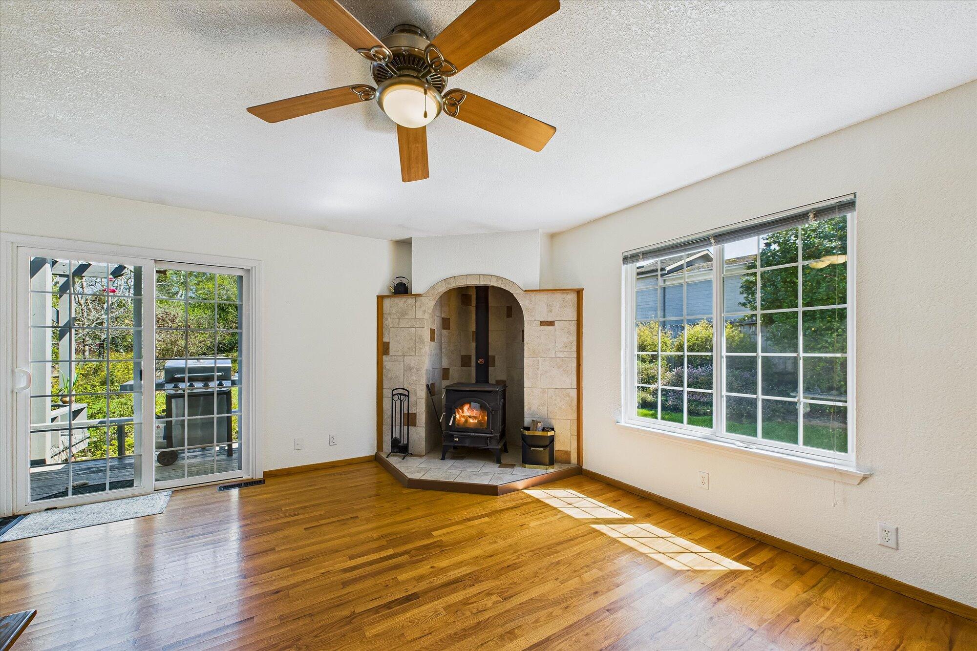 1275 Creek Court, McKinleyville