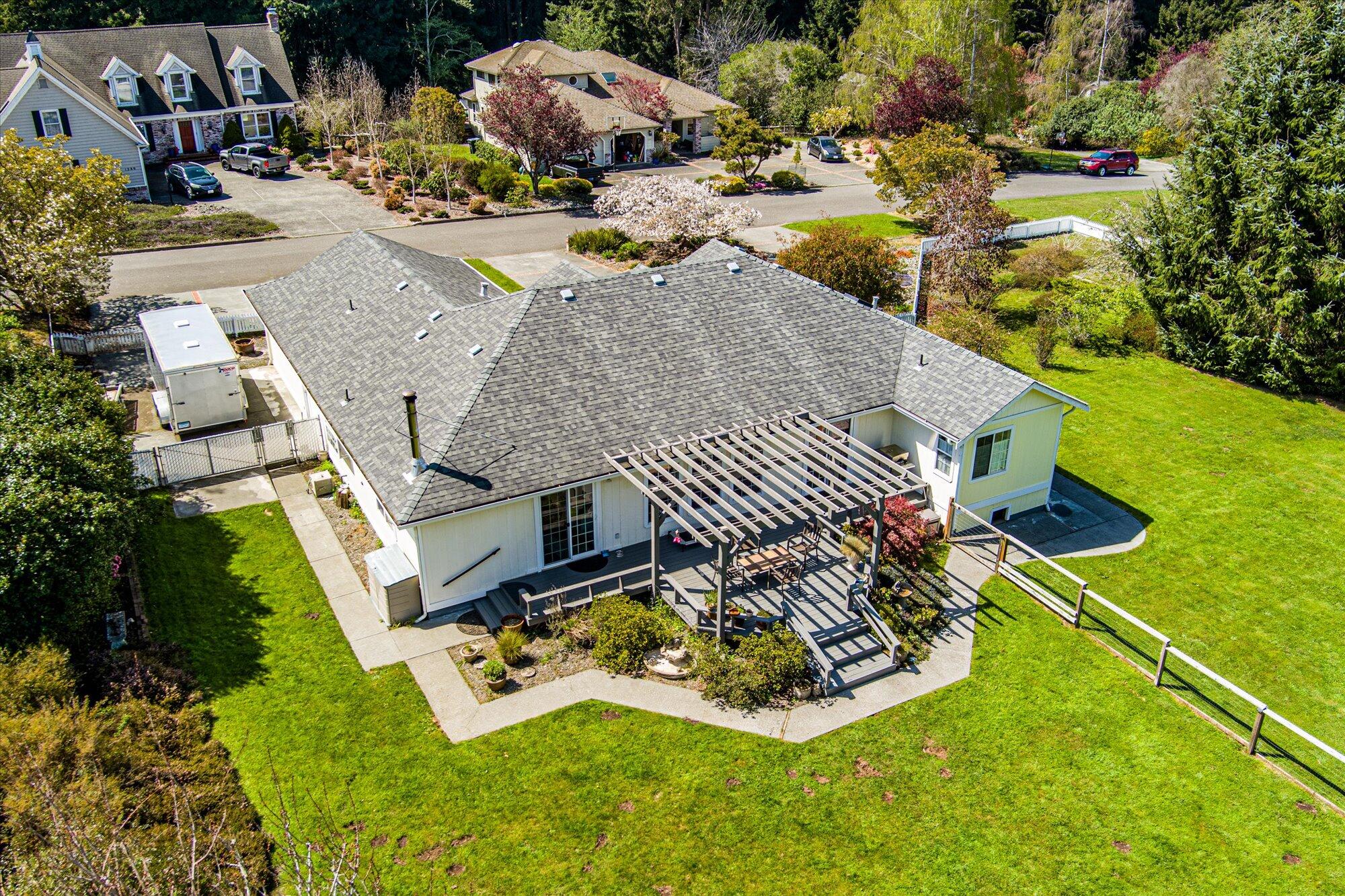 1275 Creek Court, McKinleyville