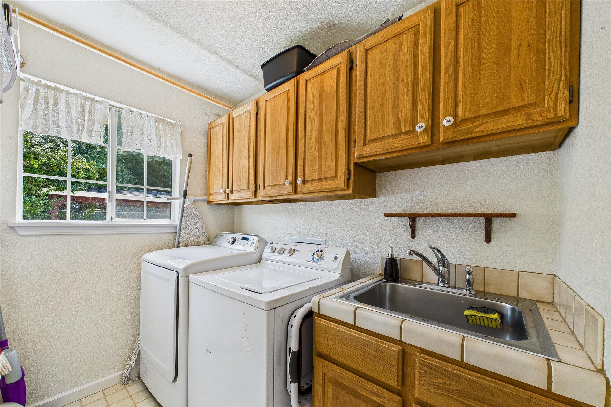 1275 Creek Court, McKinleyville