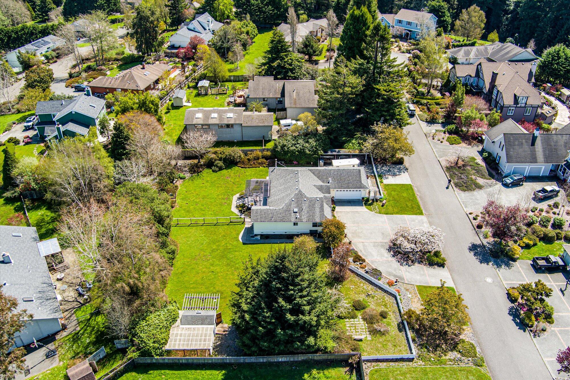 1275 Creek Court, McKinleyville