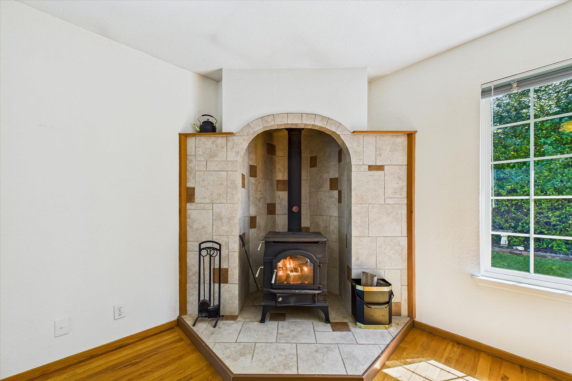 1275 Creek Court, McKinleyville