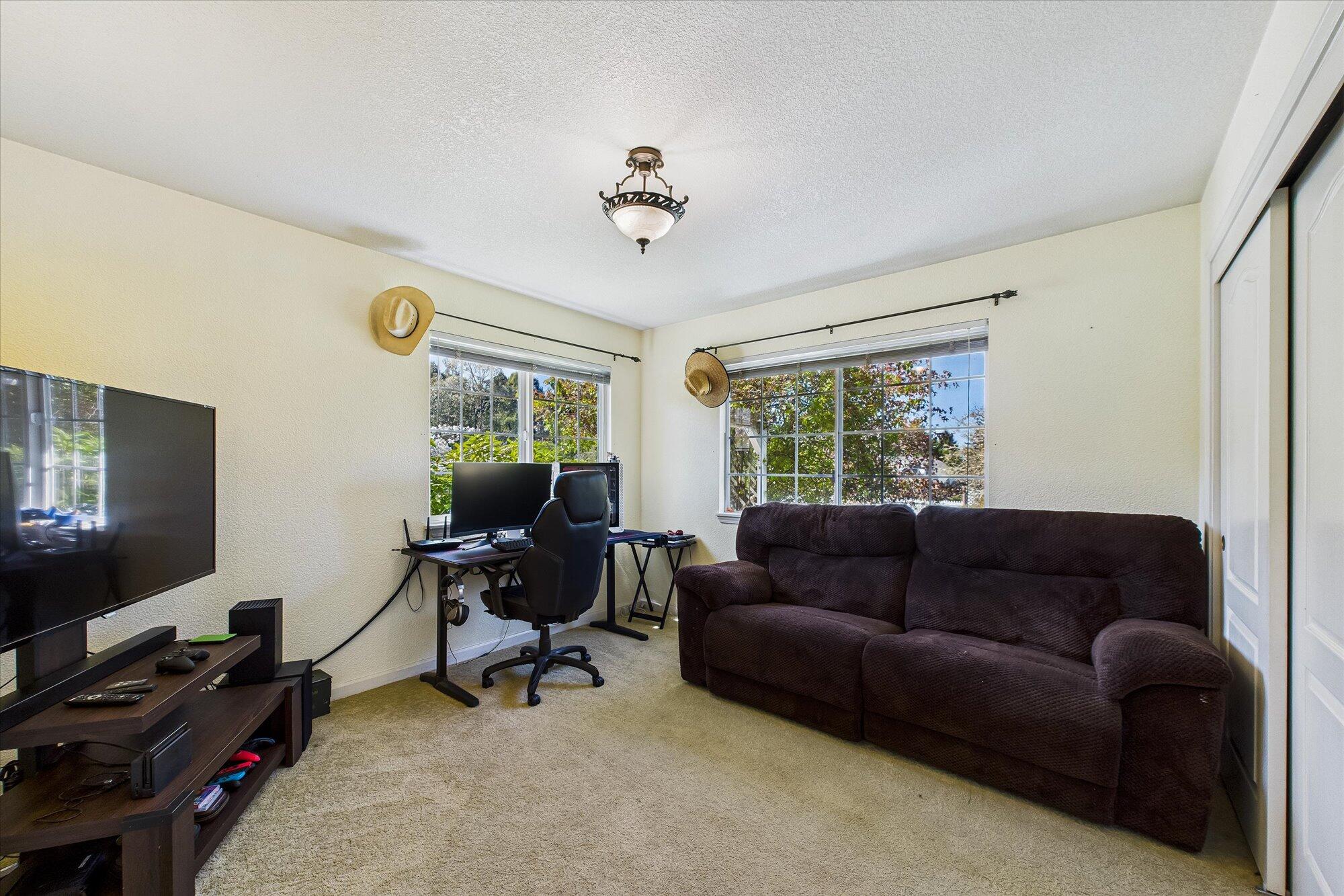 1275 Creek Court, McKinleyville