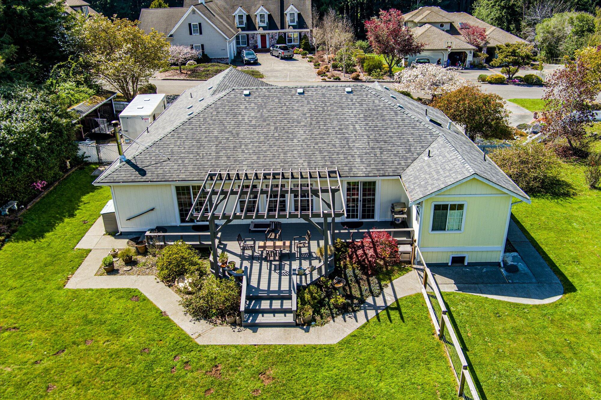 1275 Creek Court, McKinleyville