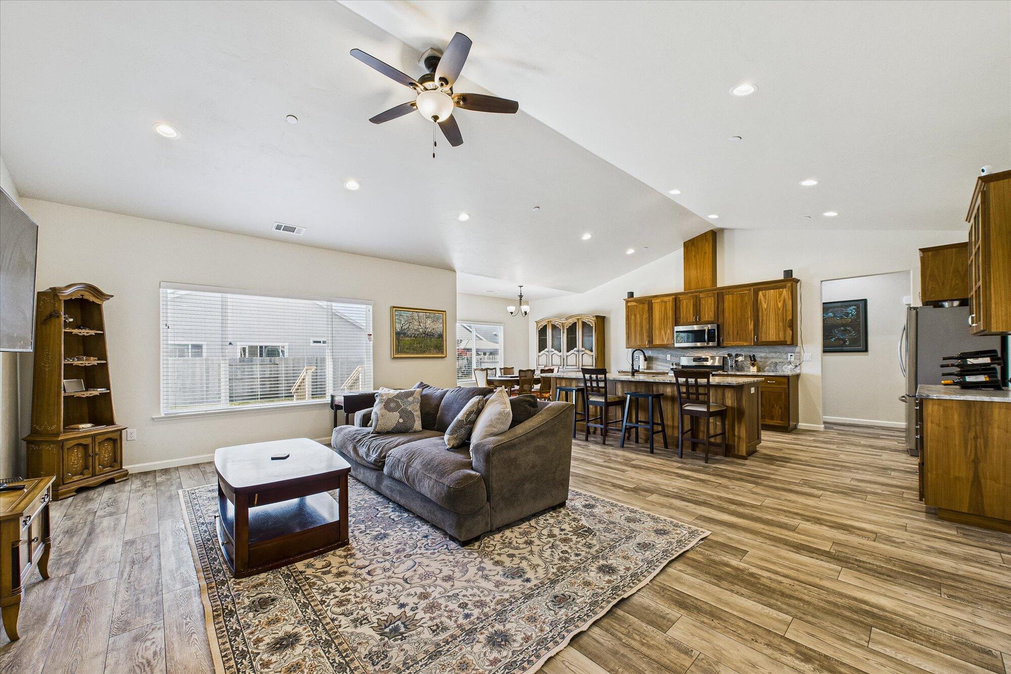 1720 Tasi Lane, McKinleyville