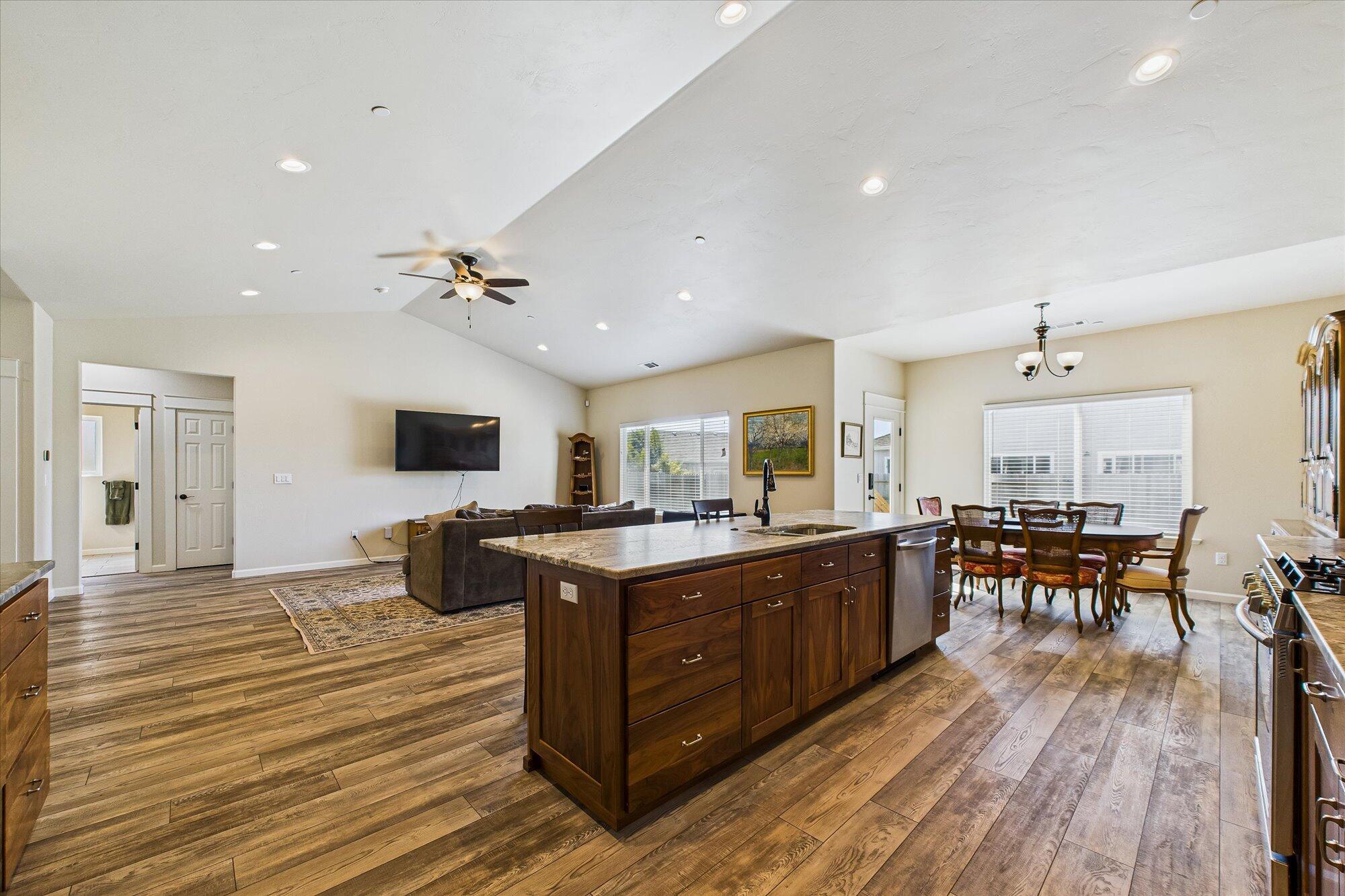 1720 Tasi Lane, McKinleyville