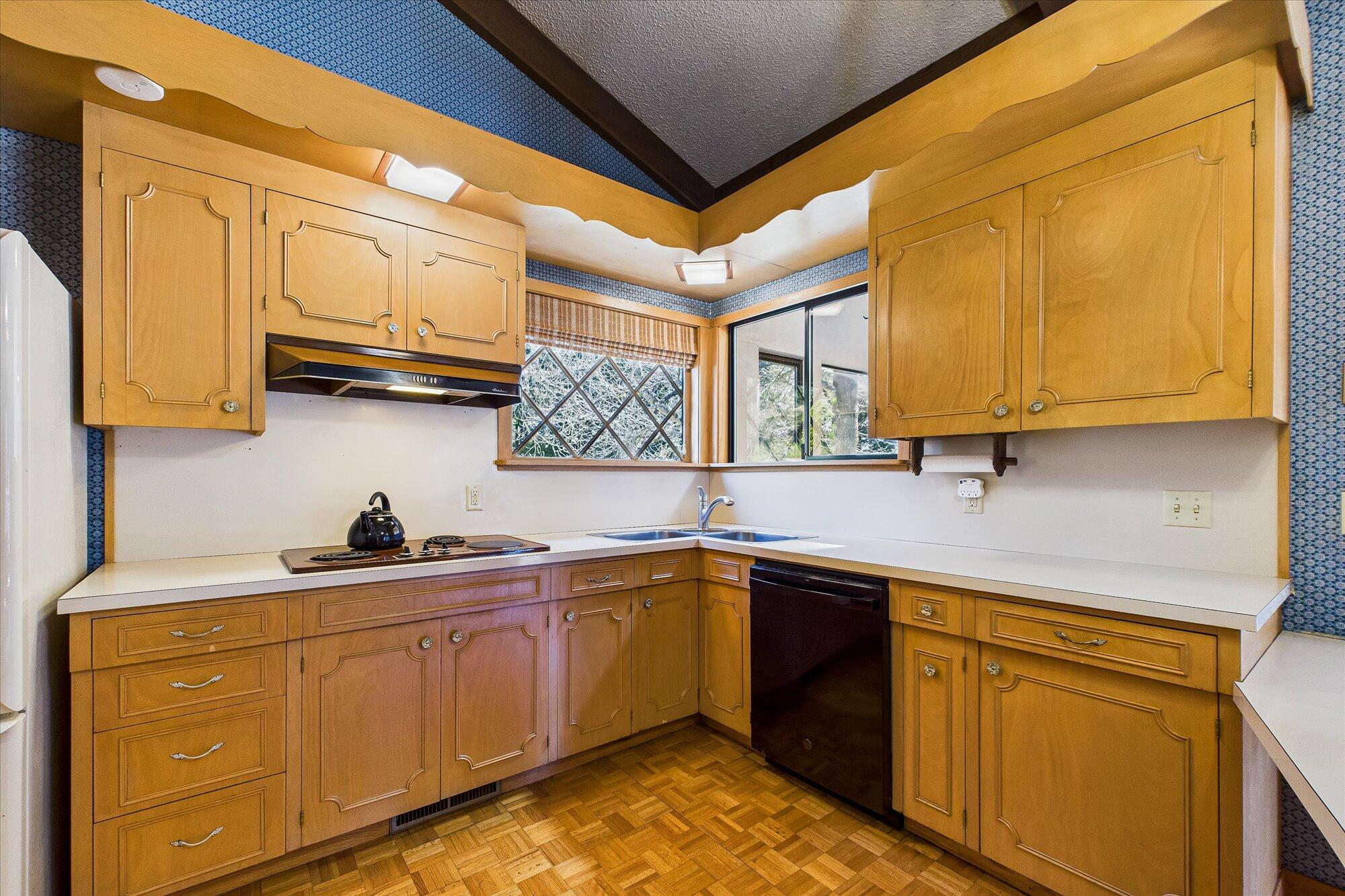 1583 Fickle Hill Road