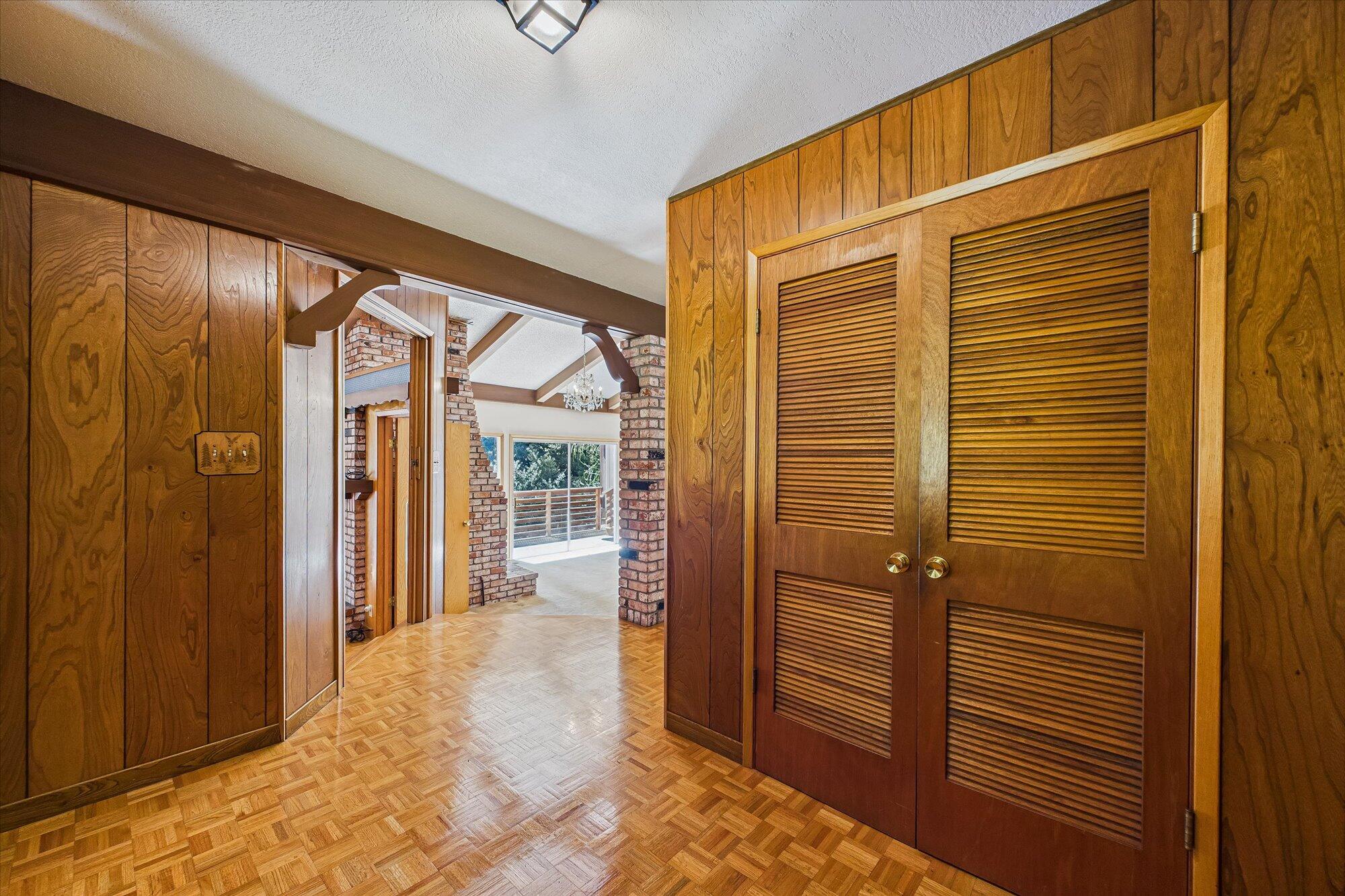 1583 Fickle Hill Road