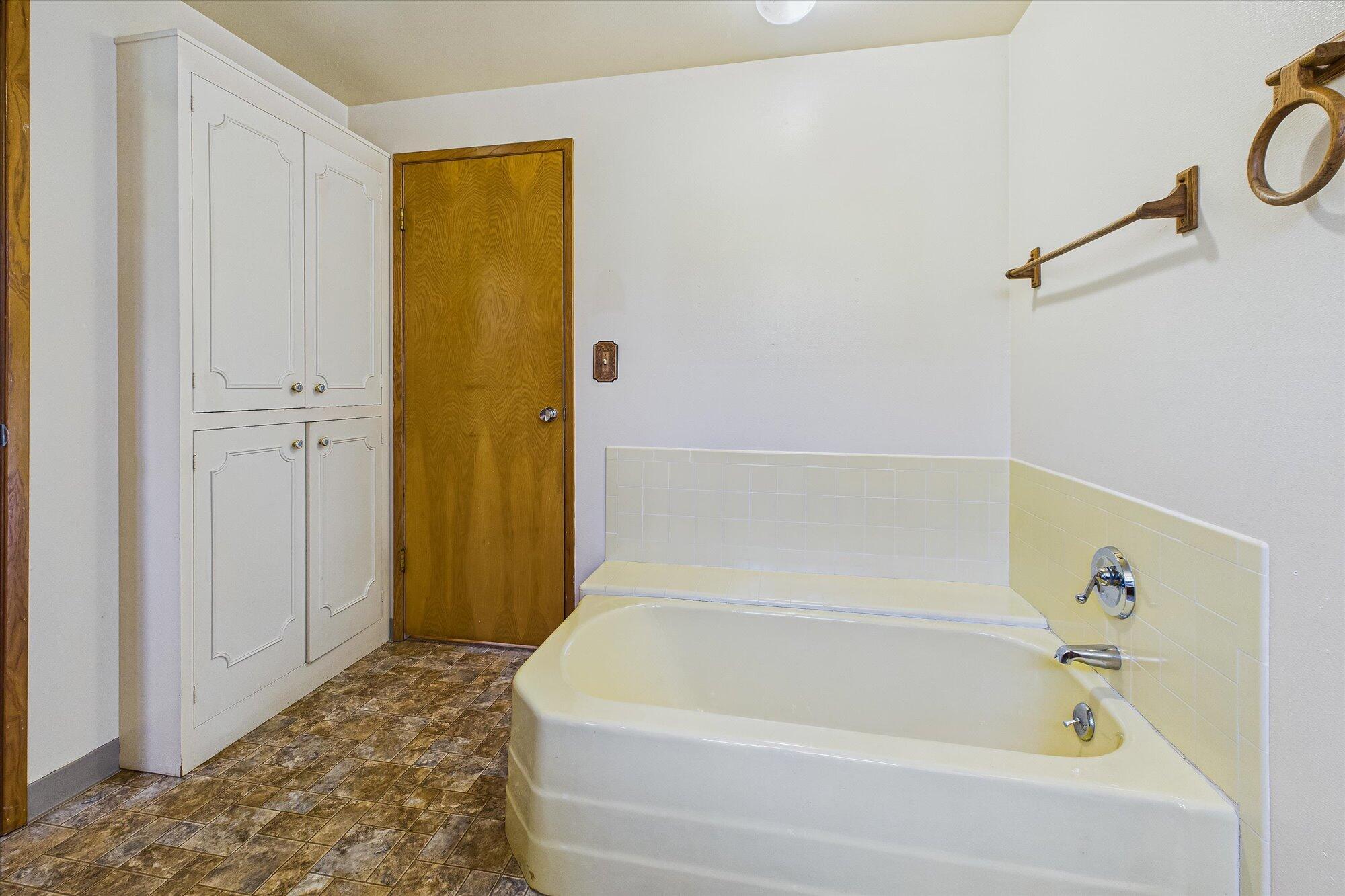 1583 Fickle Hill Road