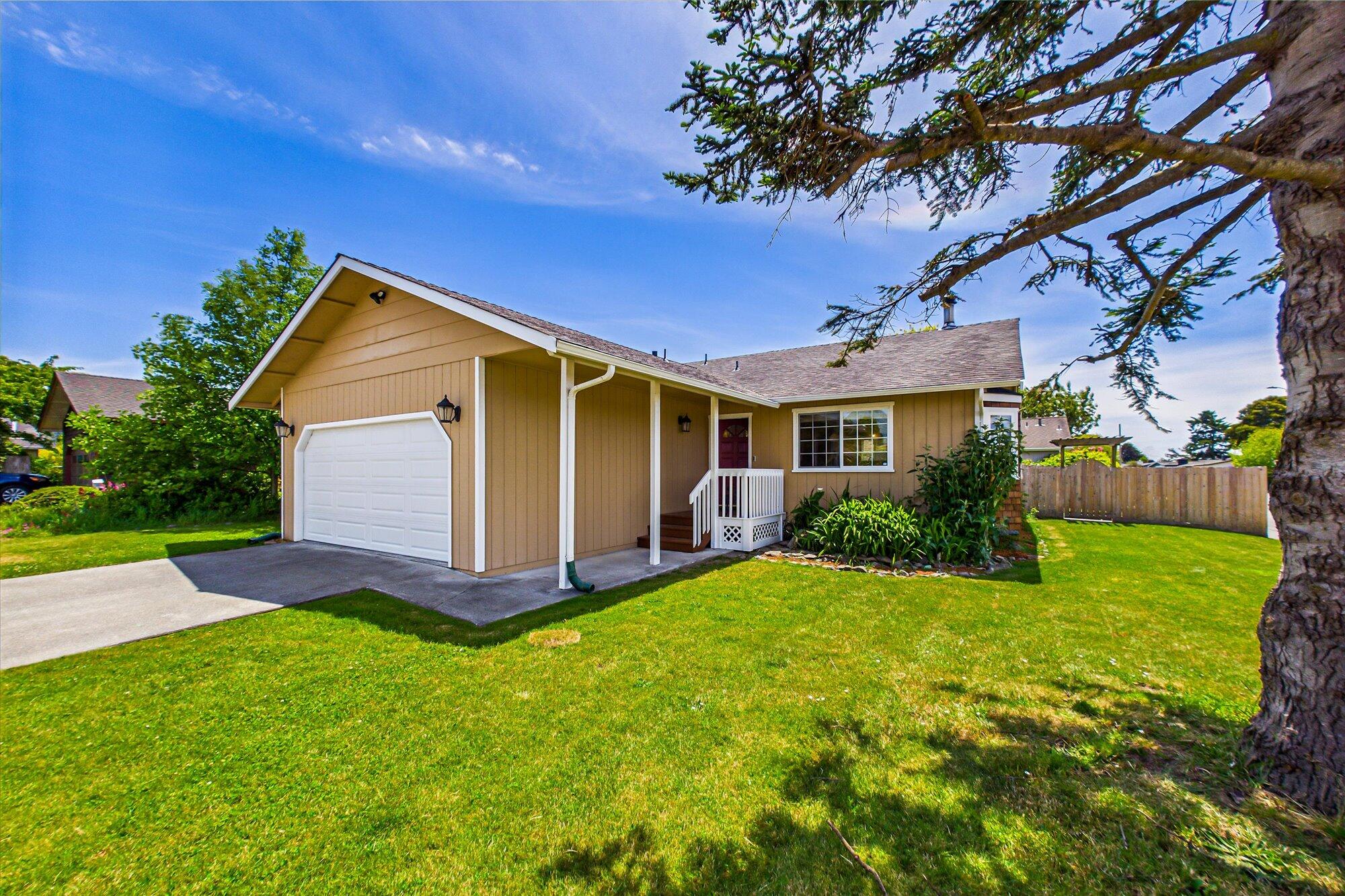 1781 Simas Court