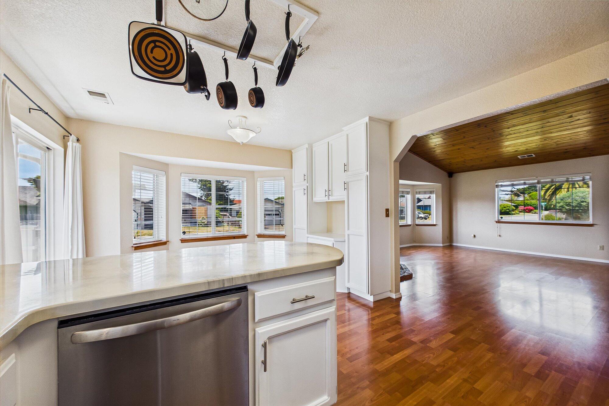 1781 Simas Court