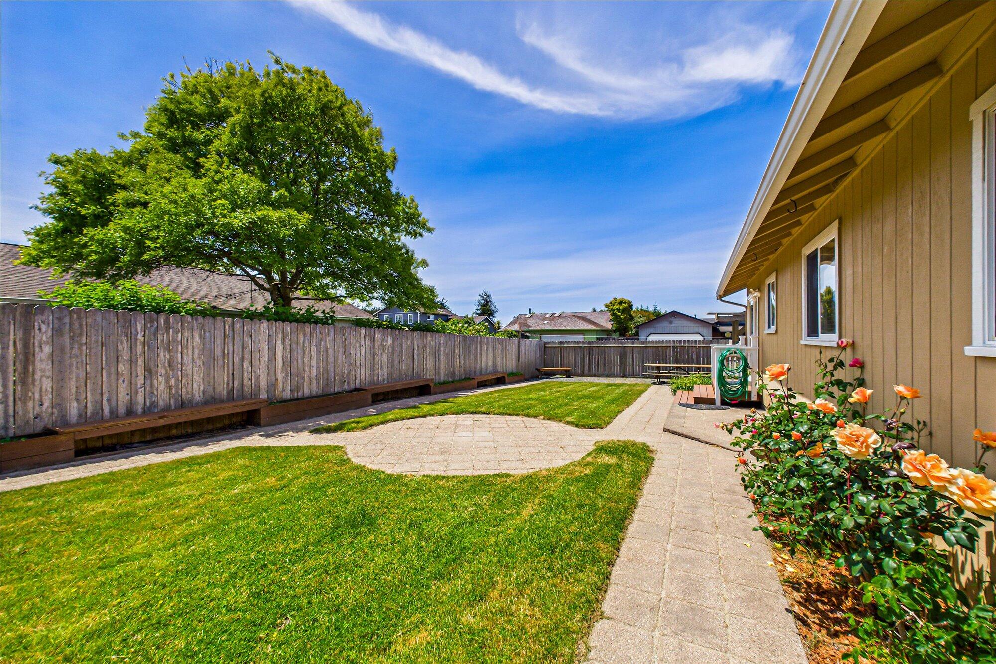 1781 Simas Court