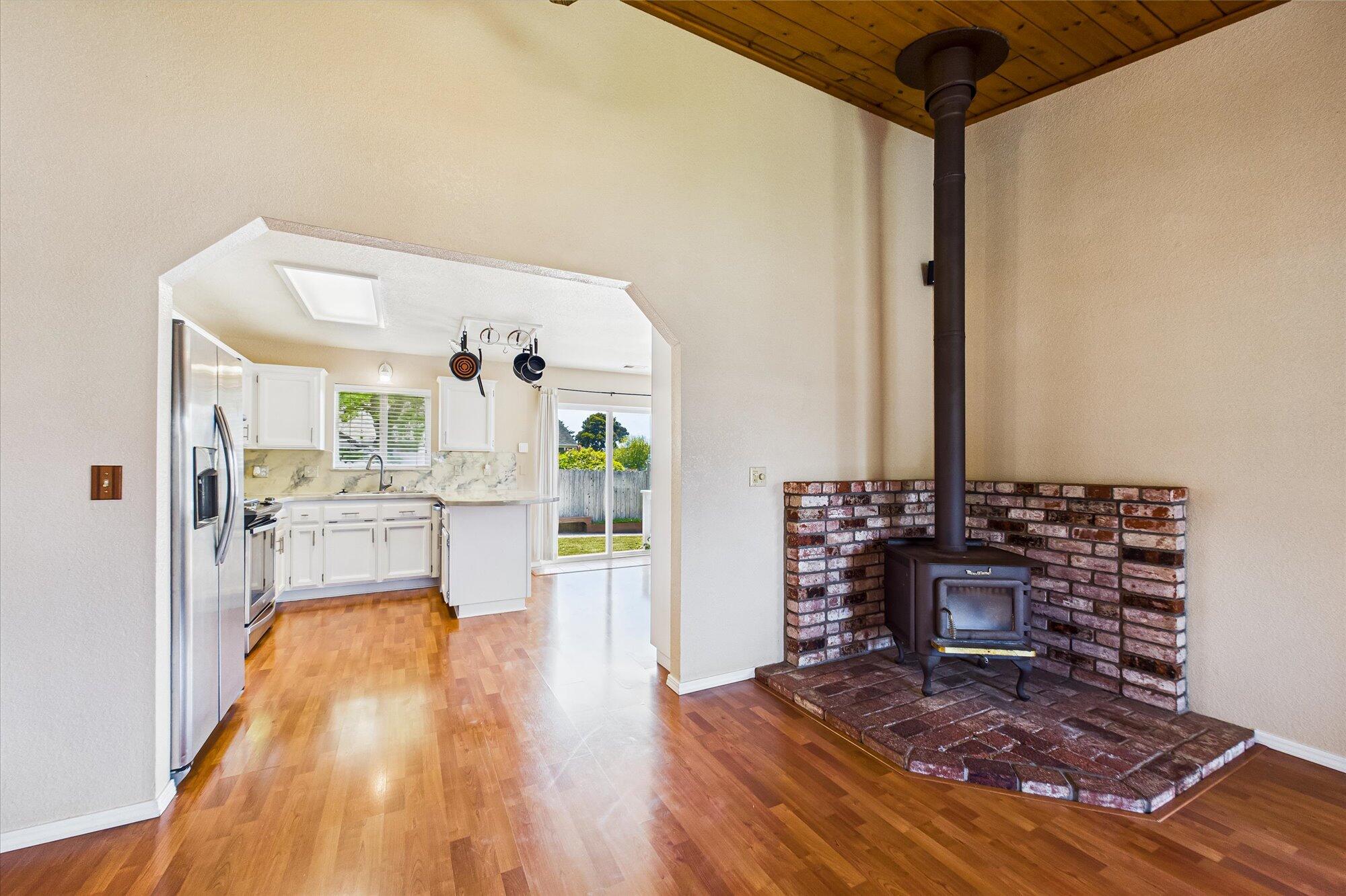 1781 Simas Court