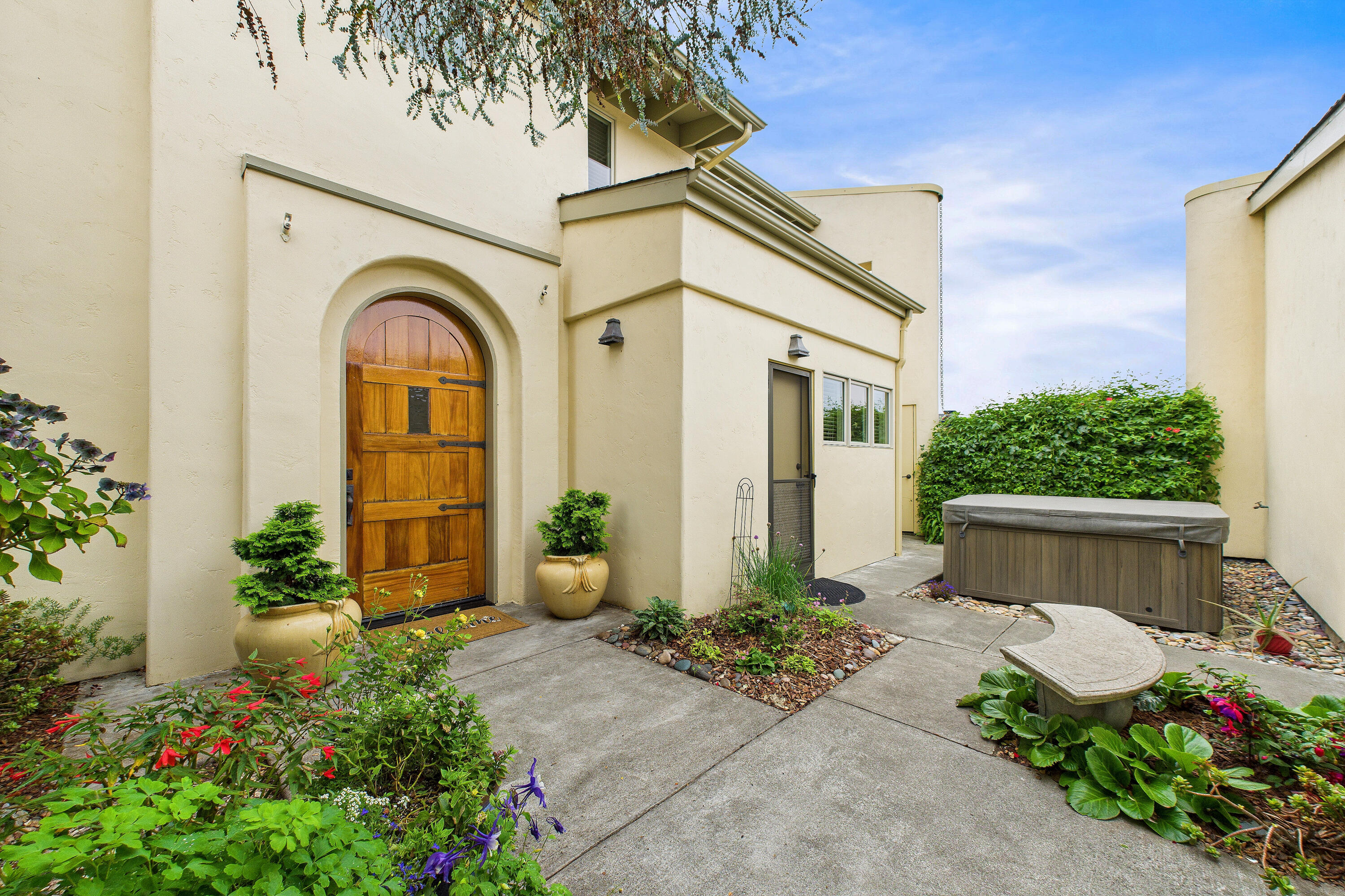 2822 Sandpointe Drive, McKinleyville