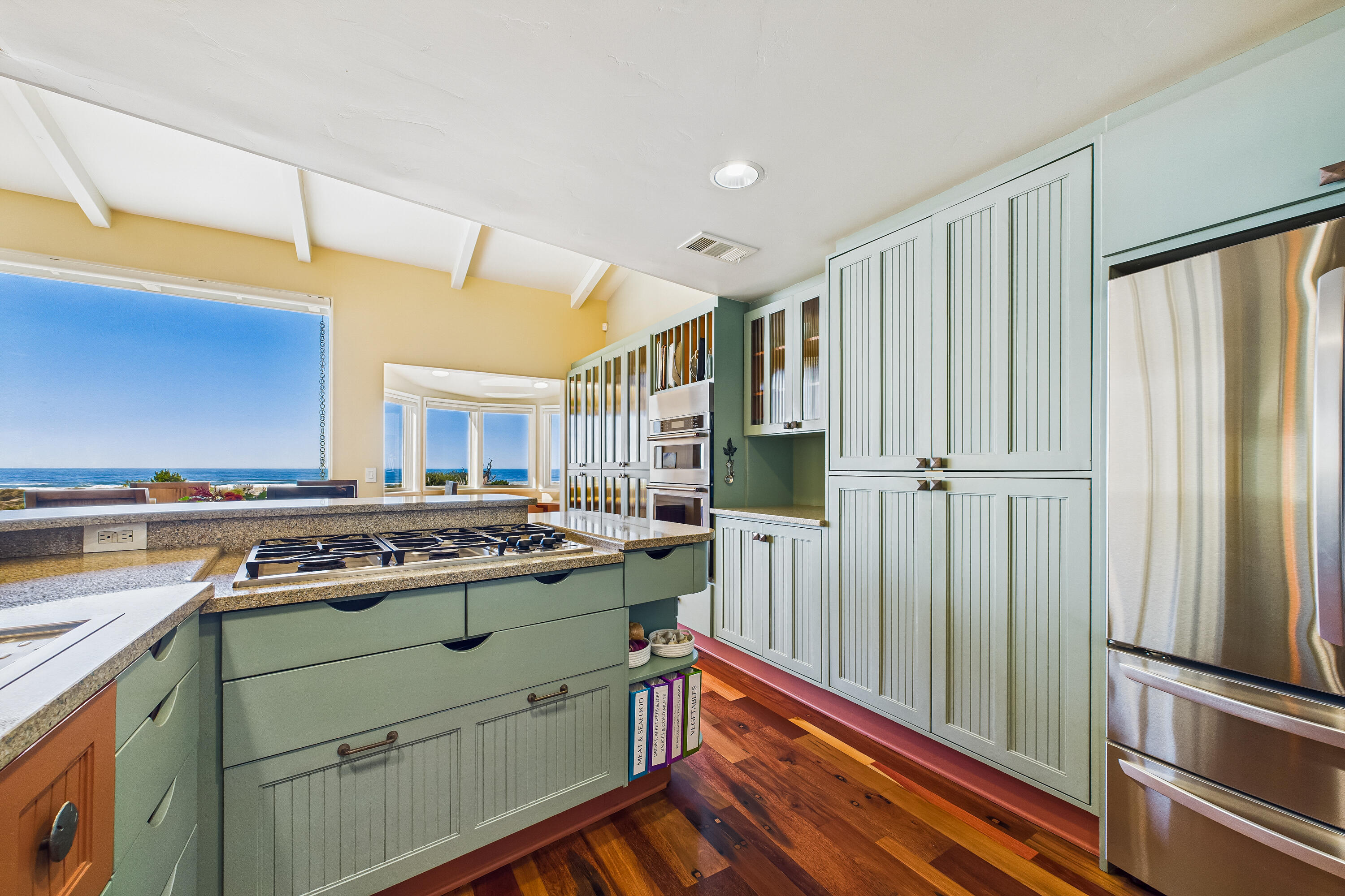 2822 Sandpointe Drive, McKinleyville