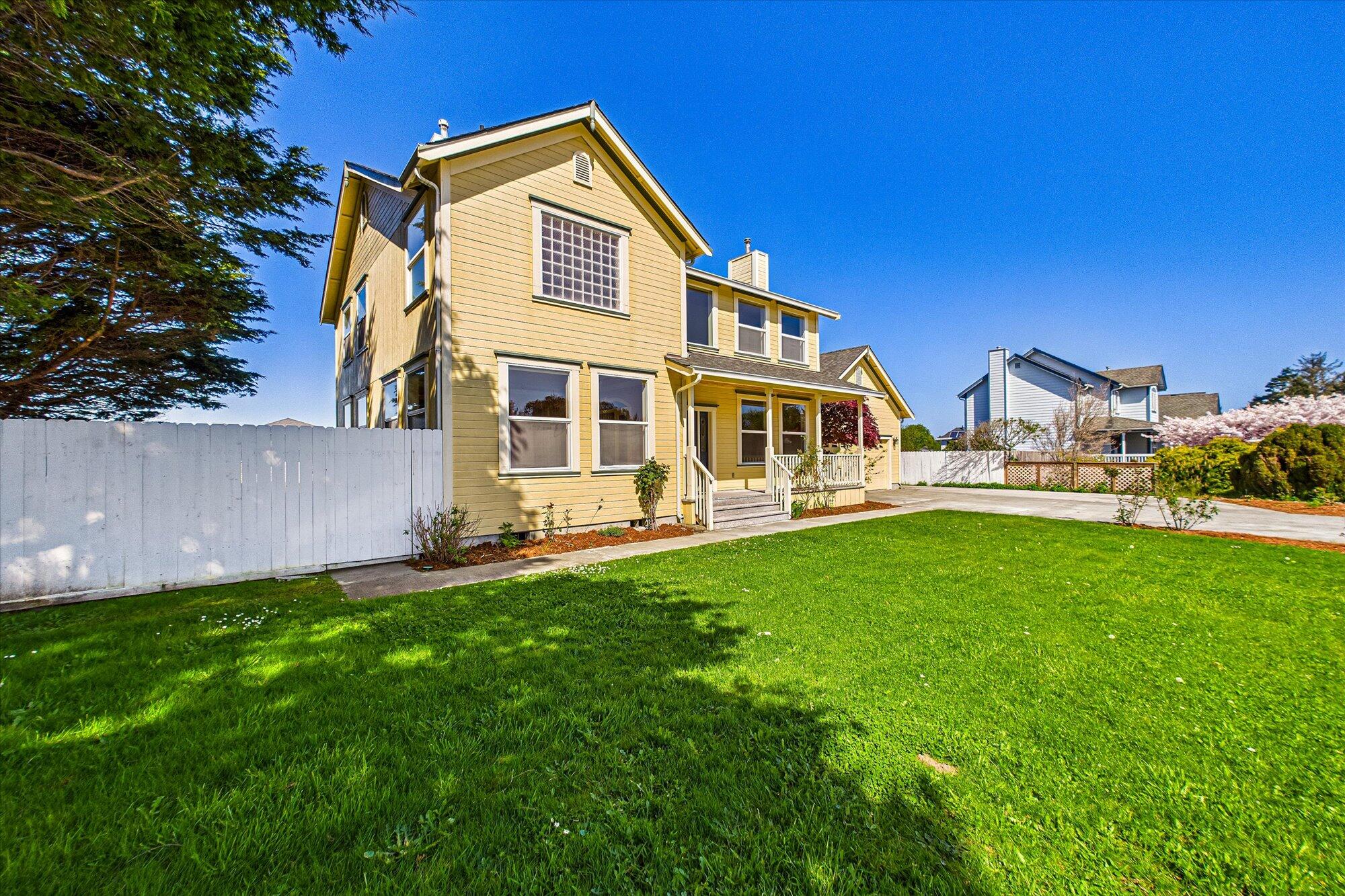 2910 Springer Drive, McKinleyville