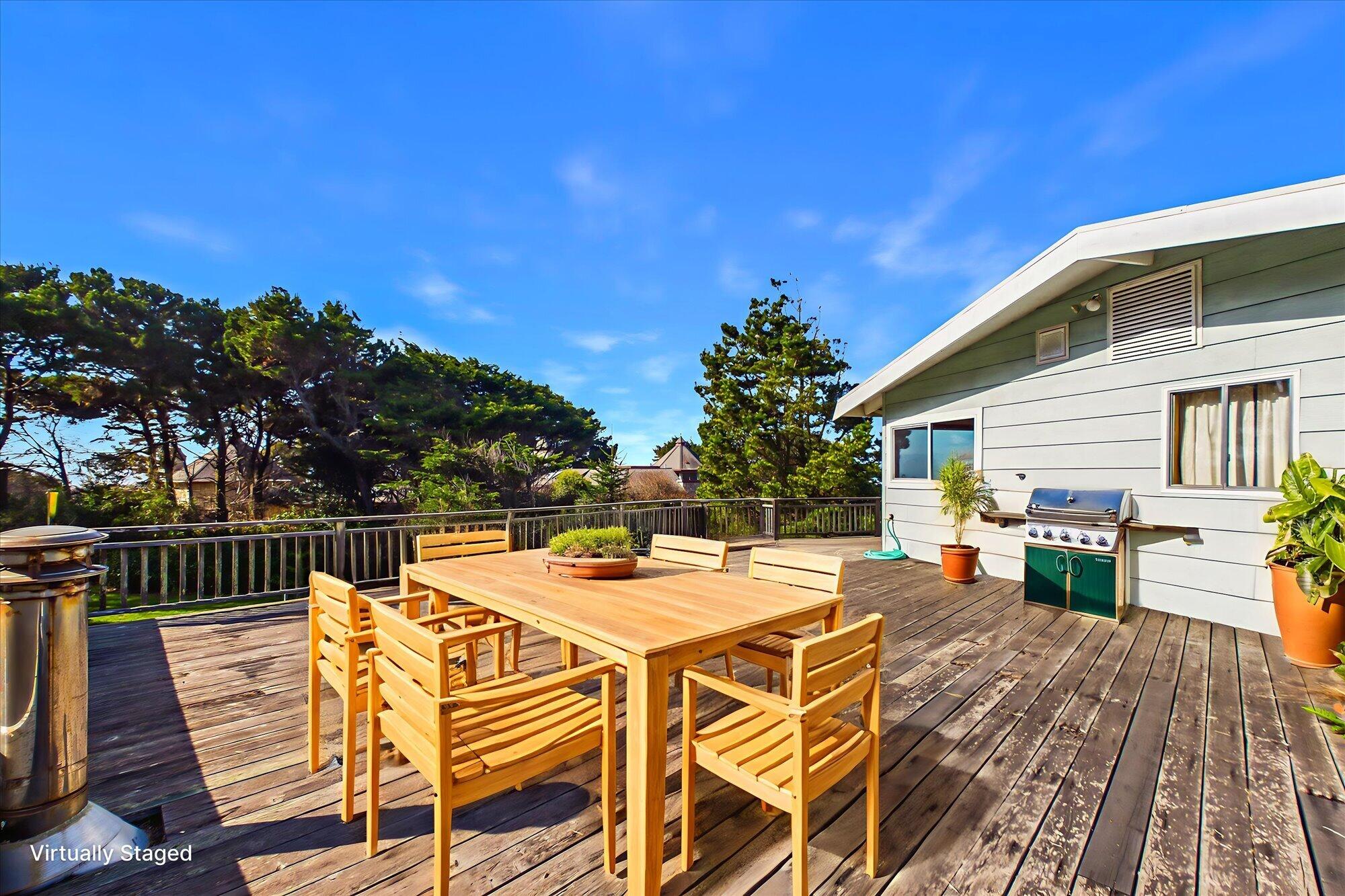 2670 Kelly Avenue, McKinleyville
