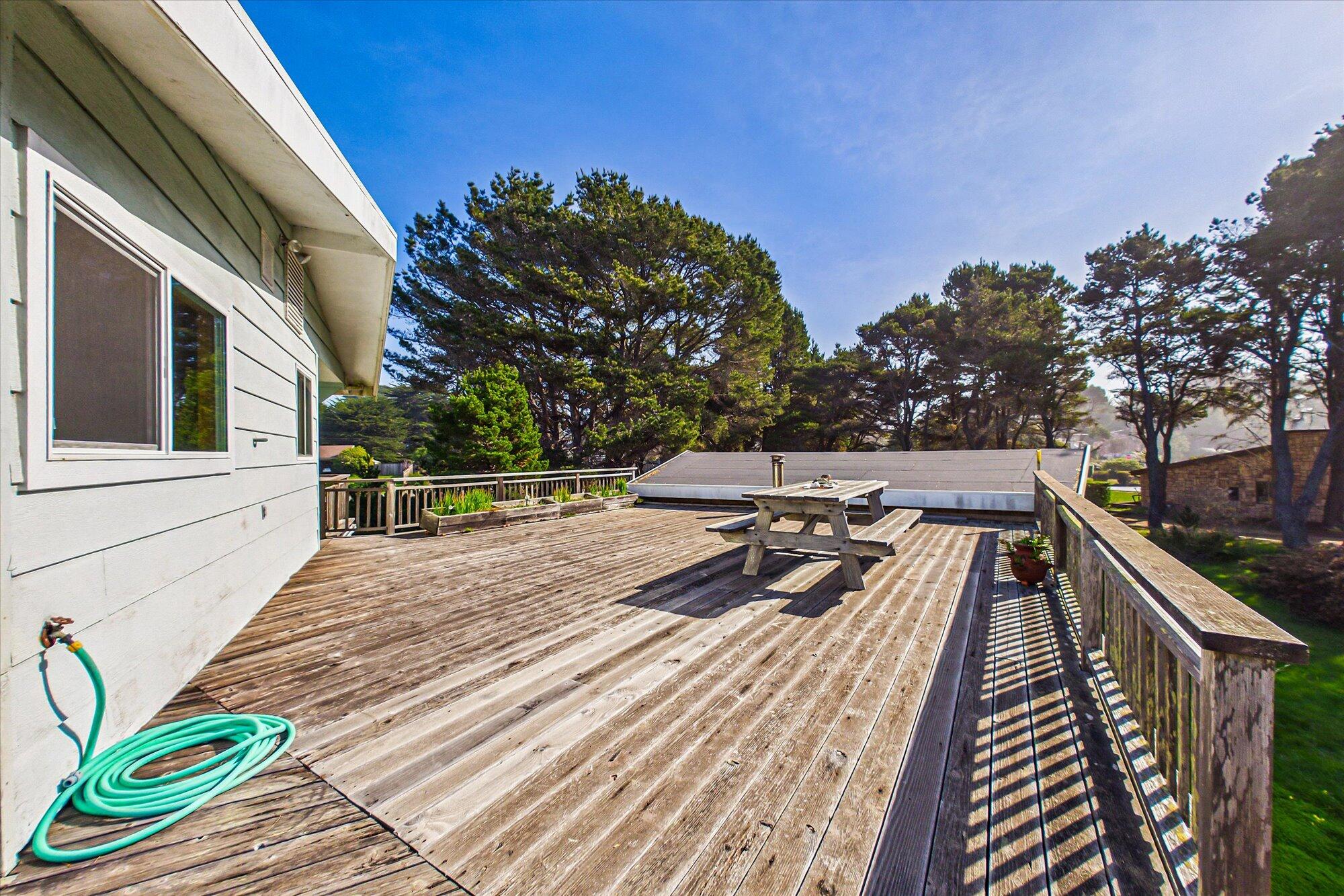 2670 Kelly Avenue, McKinleyville