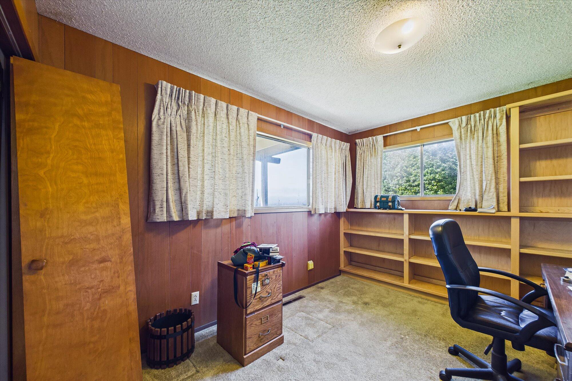 2670 Kelly Avenue, McKinleyville