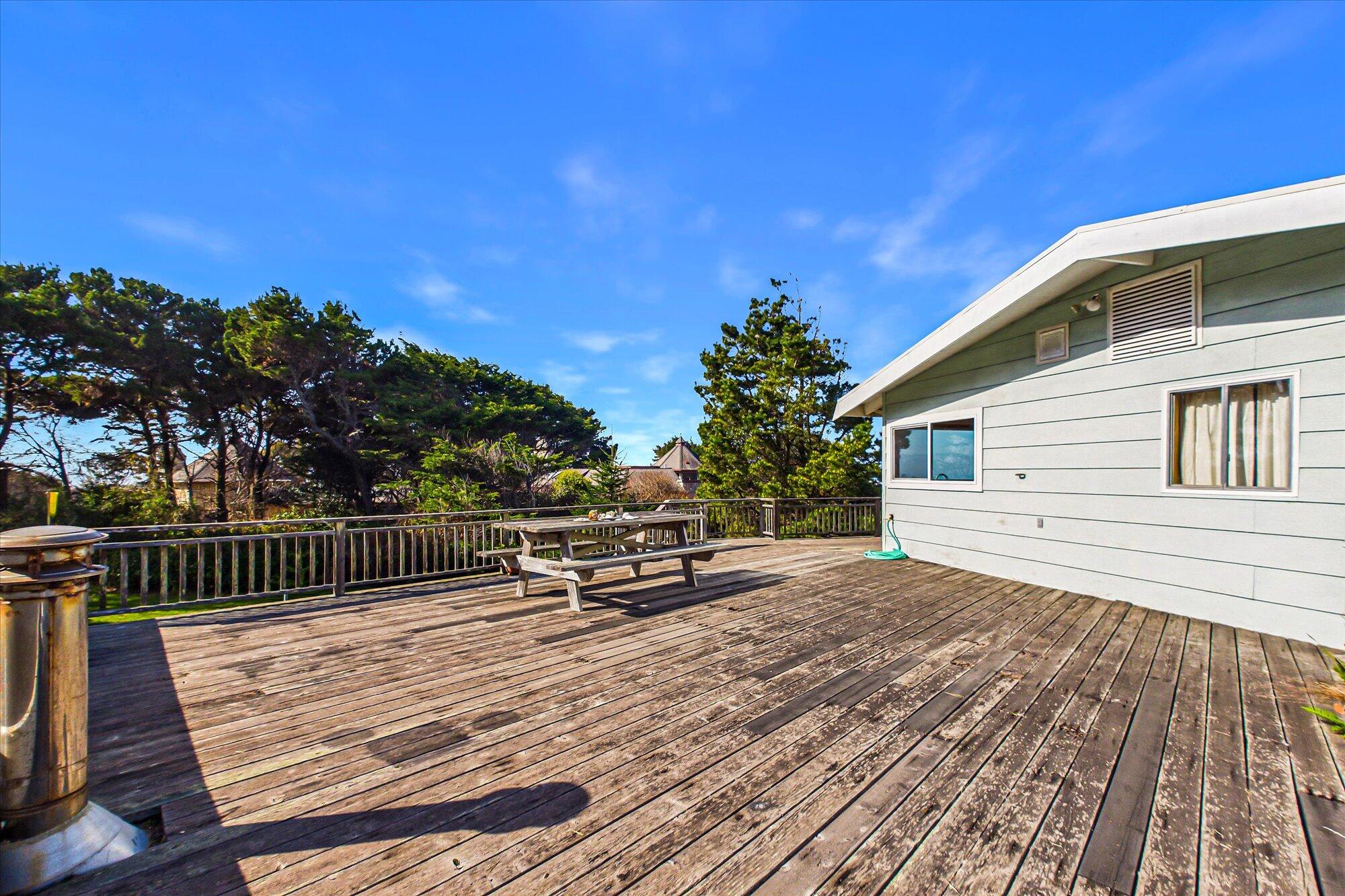 2670 Kelly Avenue, McKinleyville