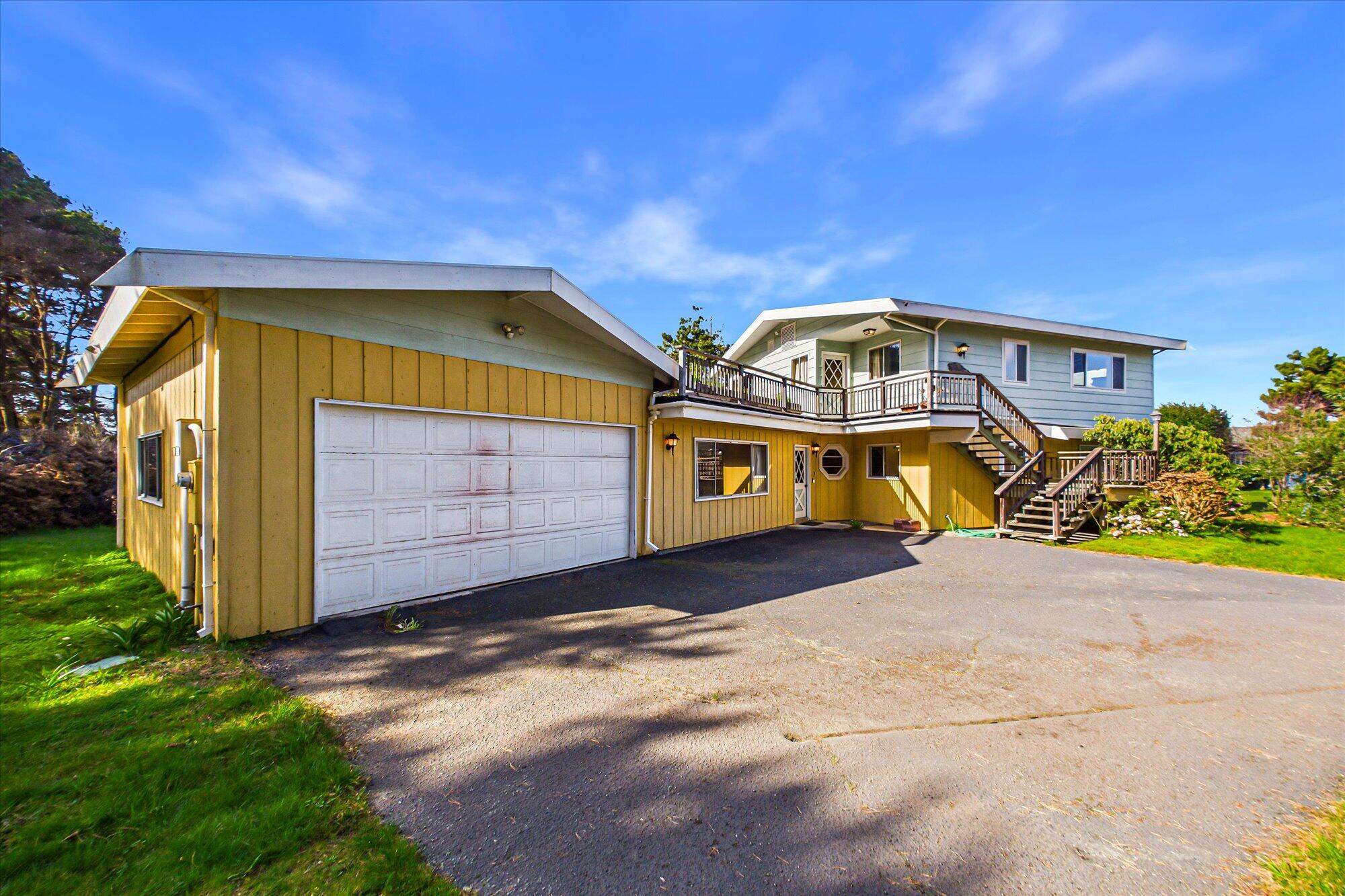 2670 Kelly Avenue, McKinleyville