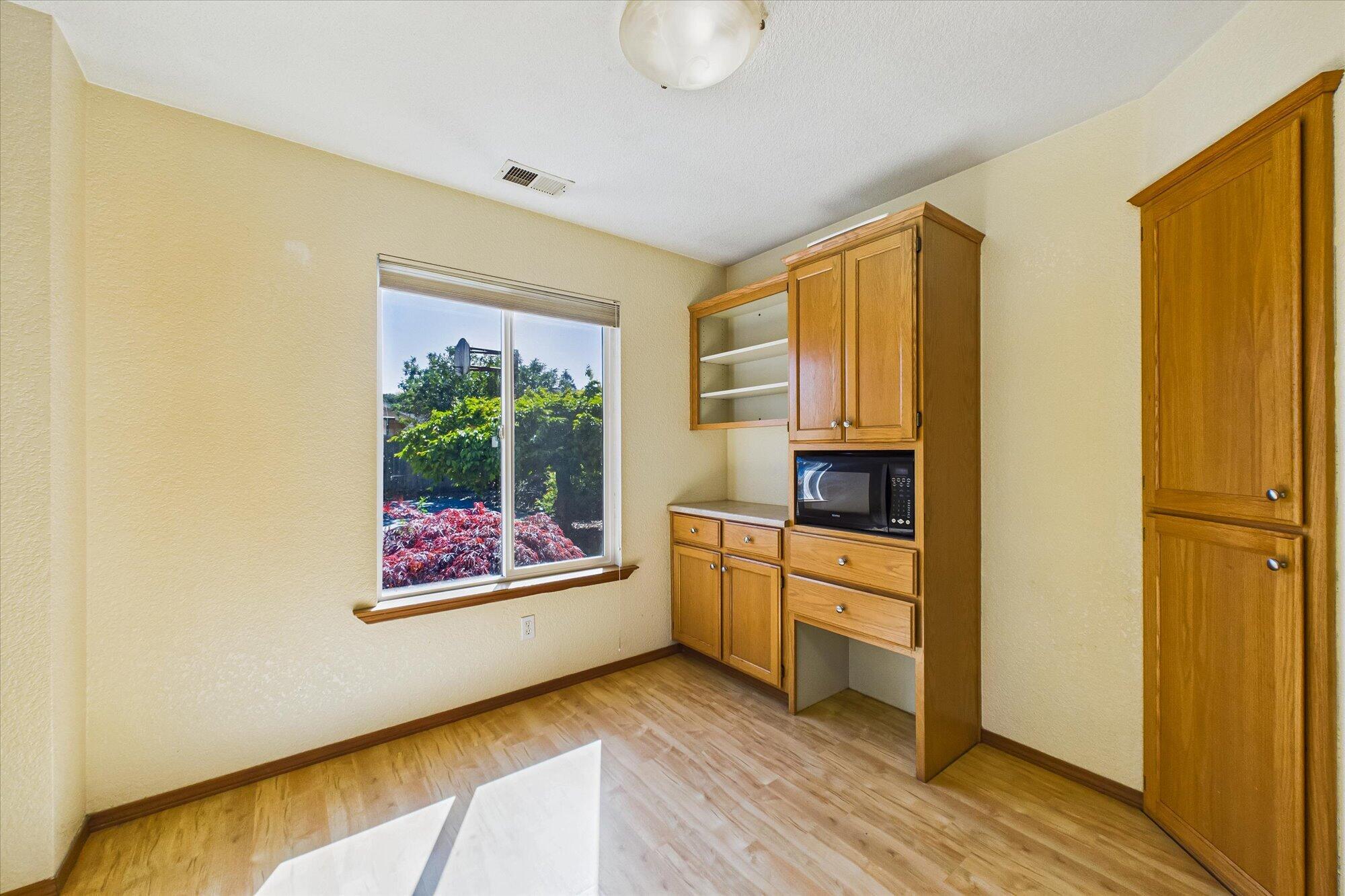 1624/1630 Dean Street