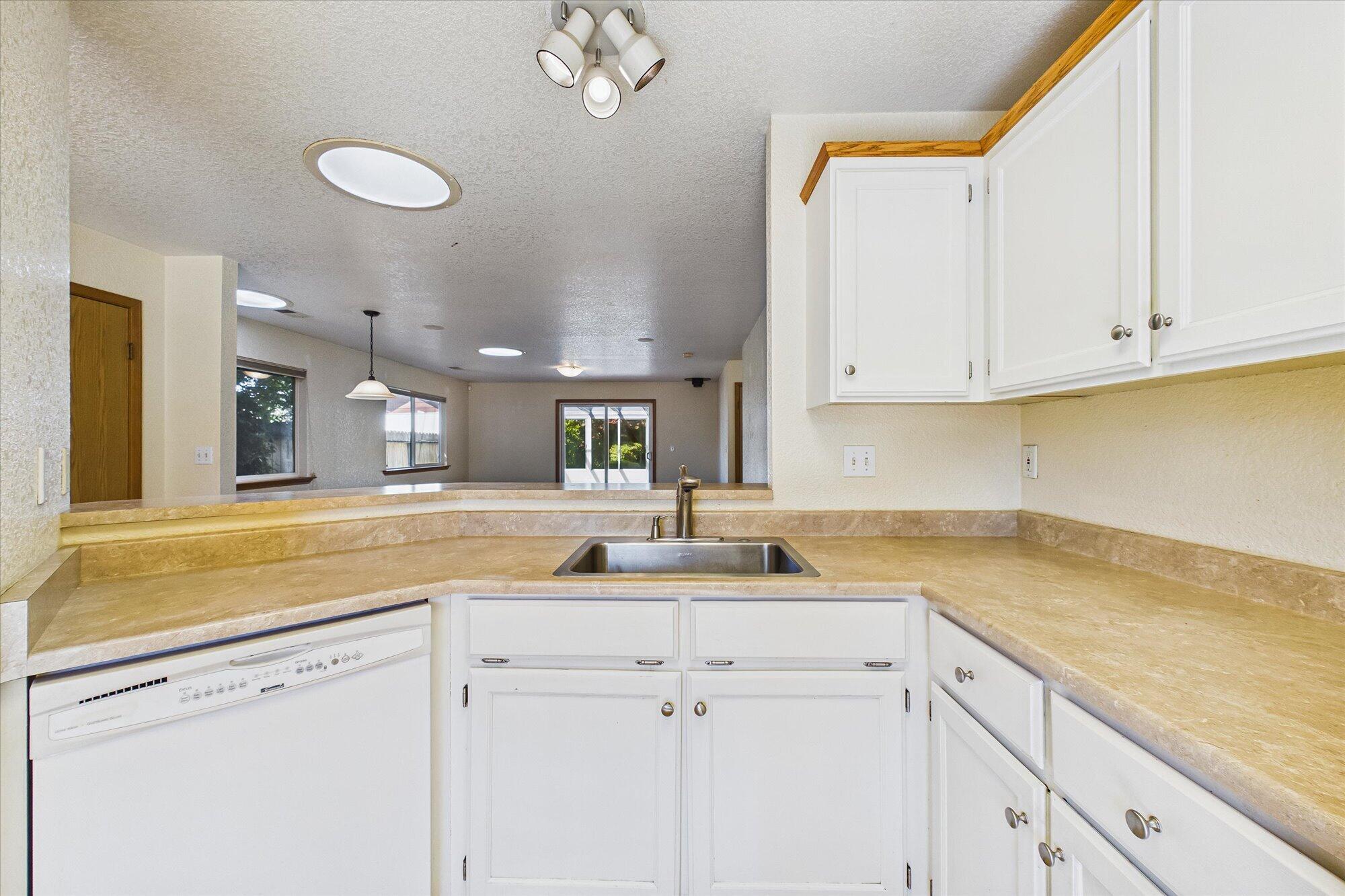 1624/1630 Dean Street