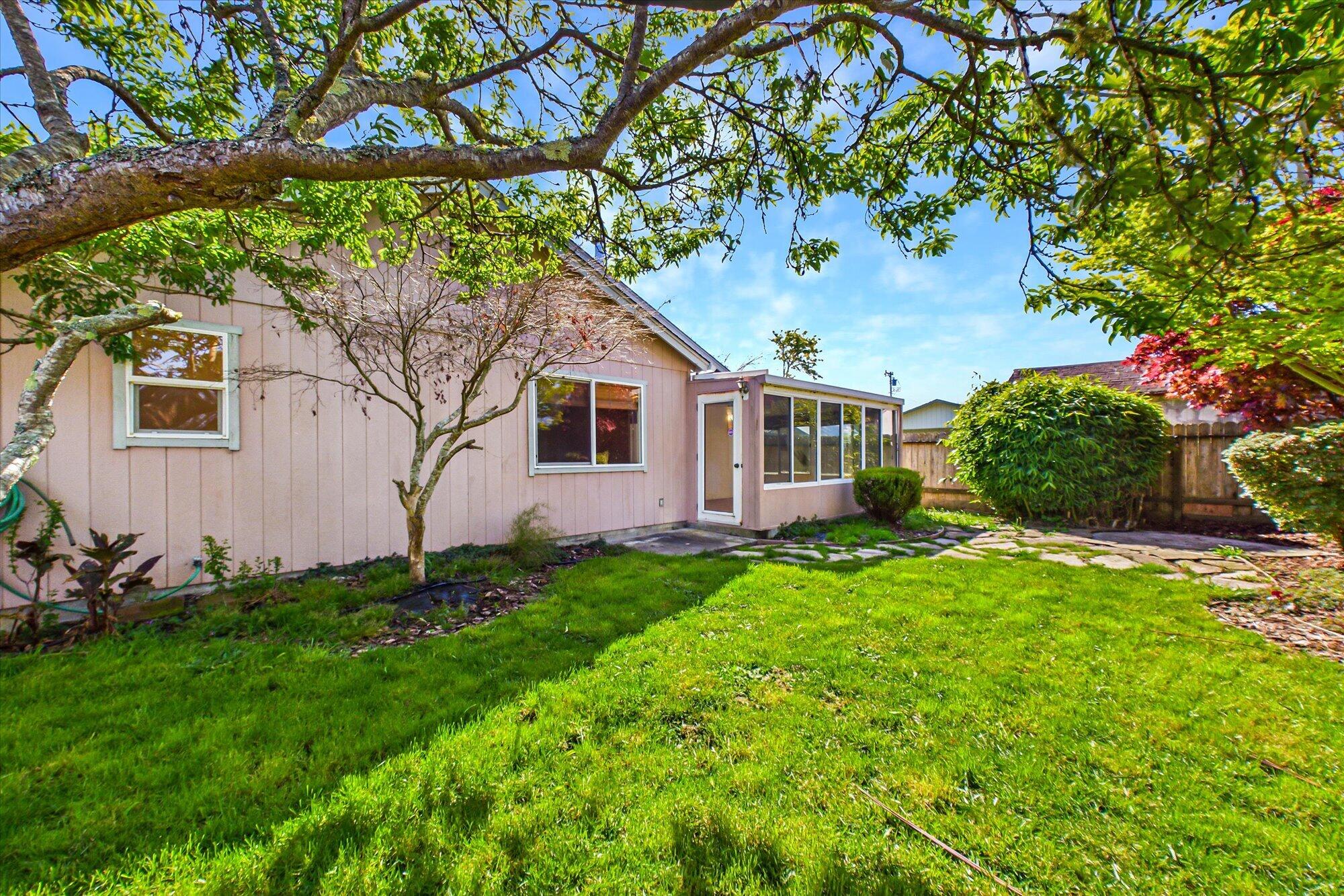 1624/1630 Dean Street