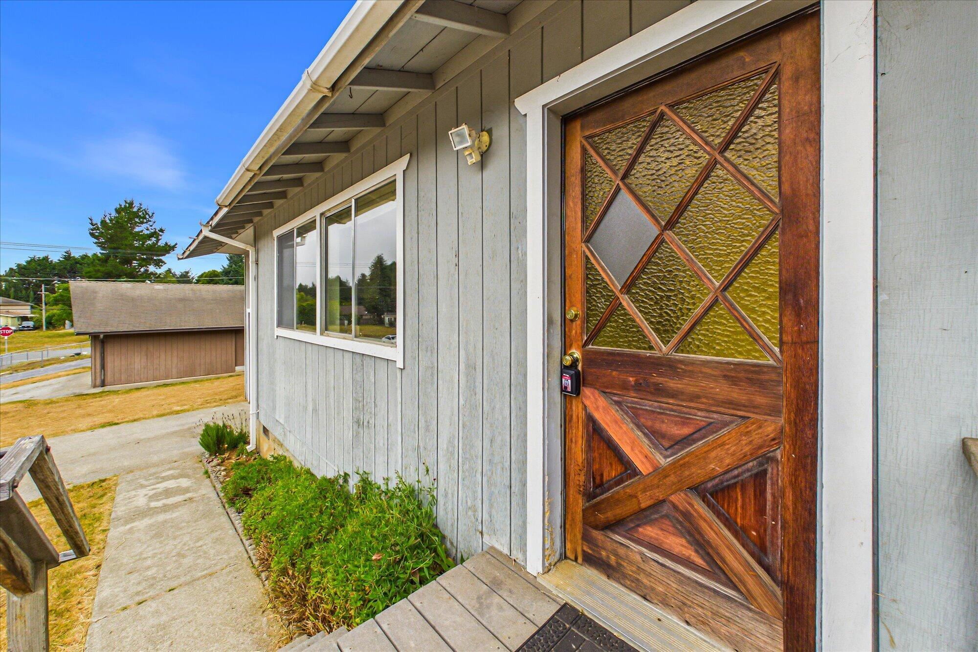2423 Travis Court, McKinleyville