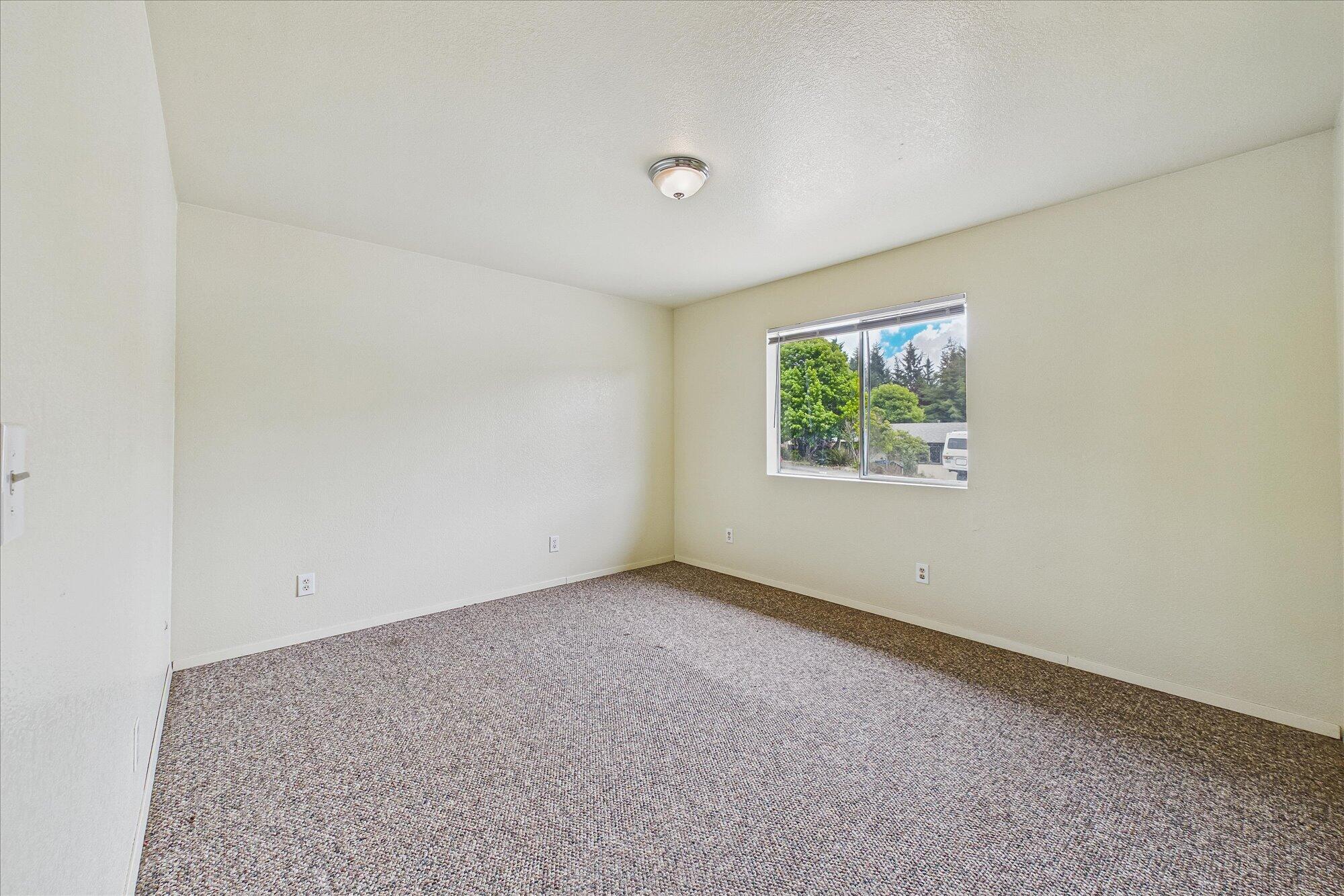 2423 Travis Court, McKinleyville