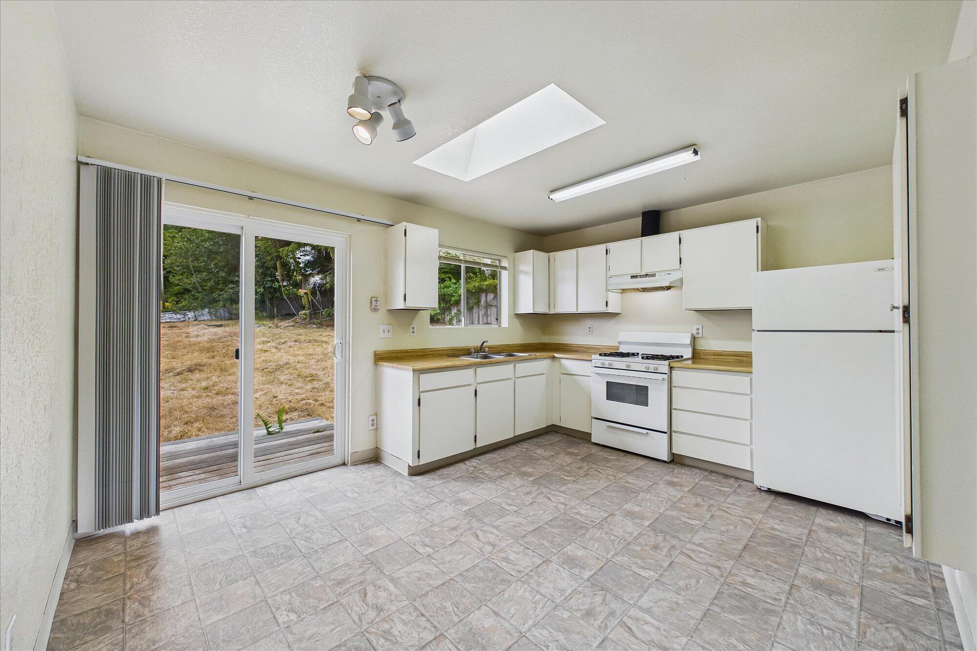 2423 Travis Court, McKinleyville