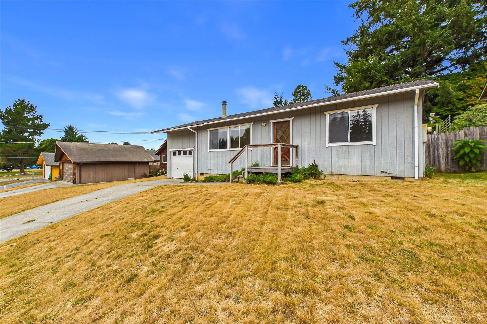 2423 Travis Court, McKinleyville