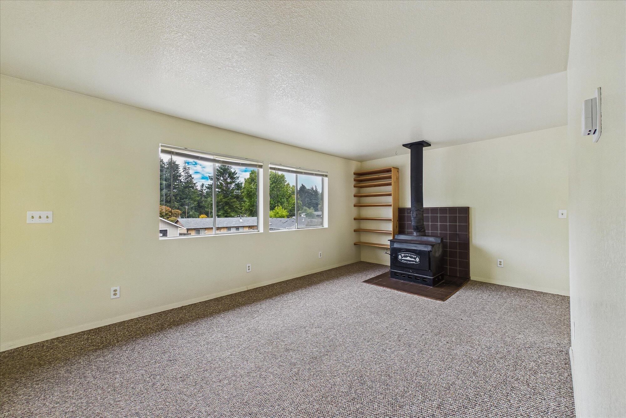 2423 Travis Court, McKinleyville