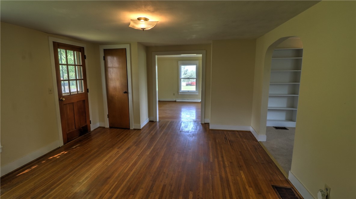 1281 Clark Street Road