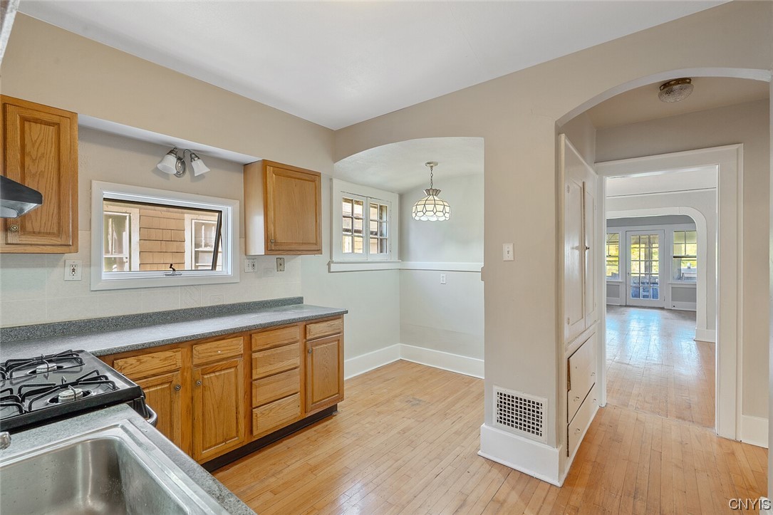 174 Fellows Avenue 76