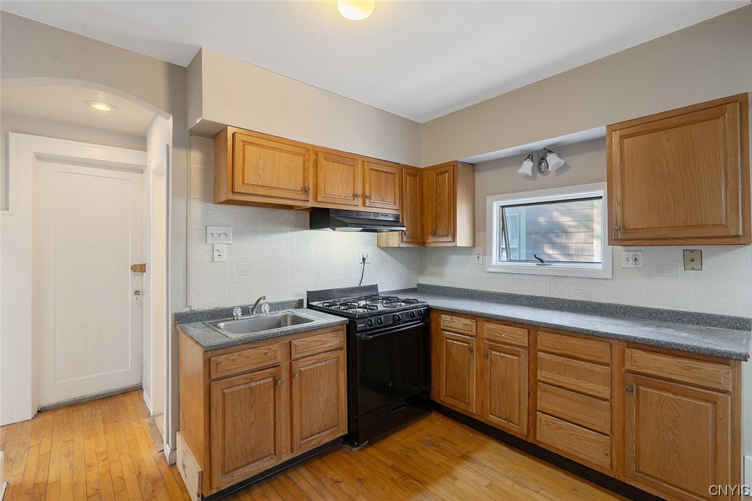 174 Fellows Avenue 76