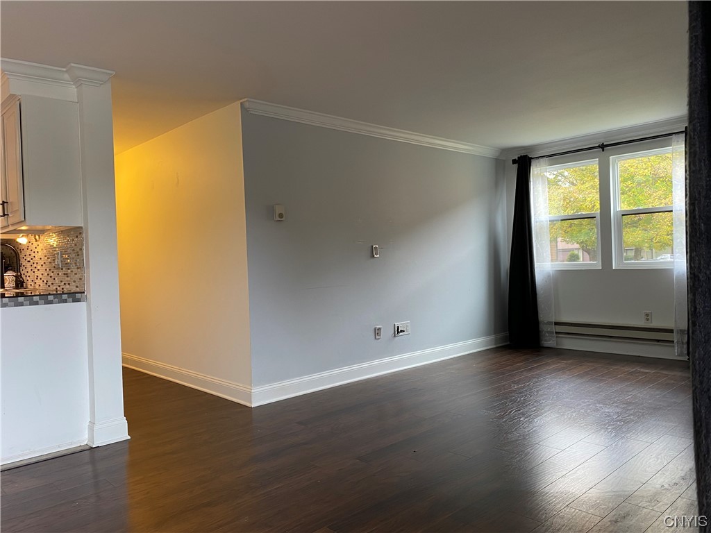 558 Village Boulevard North