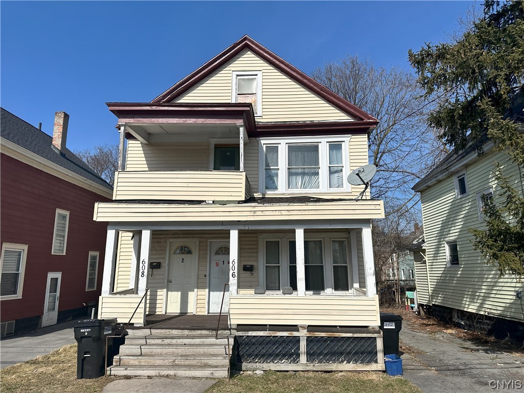 606 West Newell Street 8