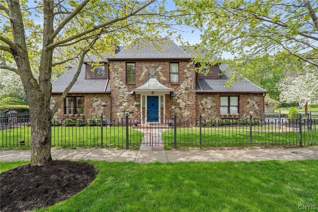 100 Dewittshire Road