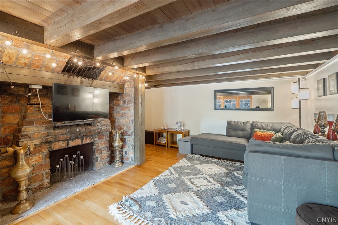 100 Dewittshire Road