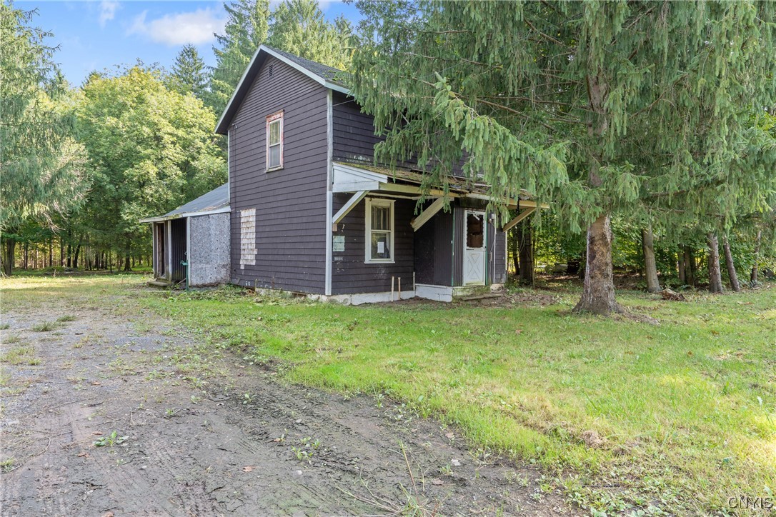 9004 Henry Boulevard